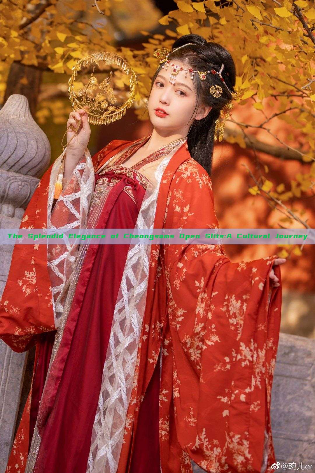 The Splendid Elegance of Cheongsams Open Slits:A Cultural Journey The Splendid Elegance of Cheongsams Open Slits:A Cultural Journey