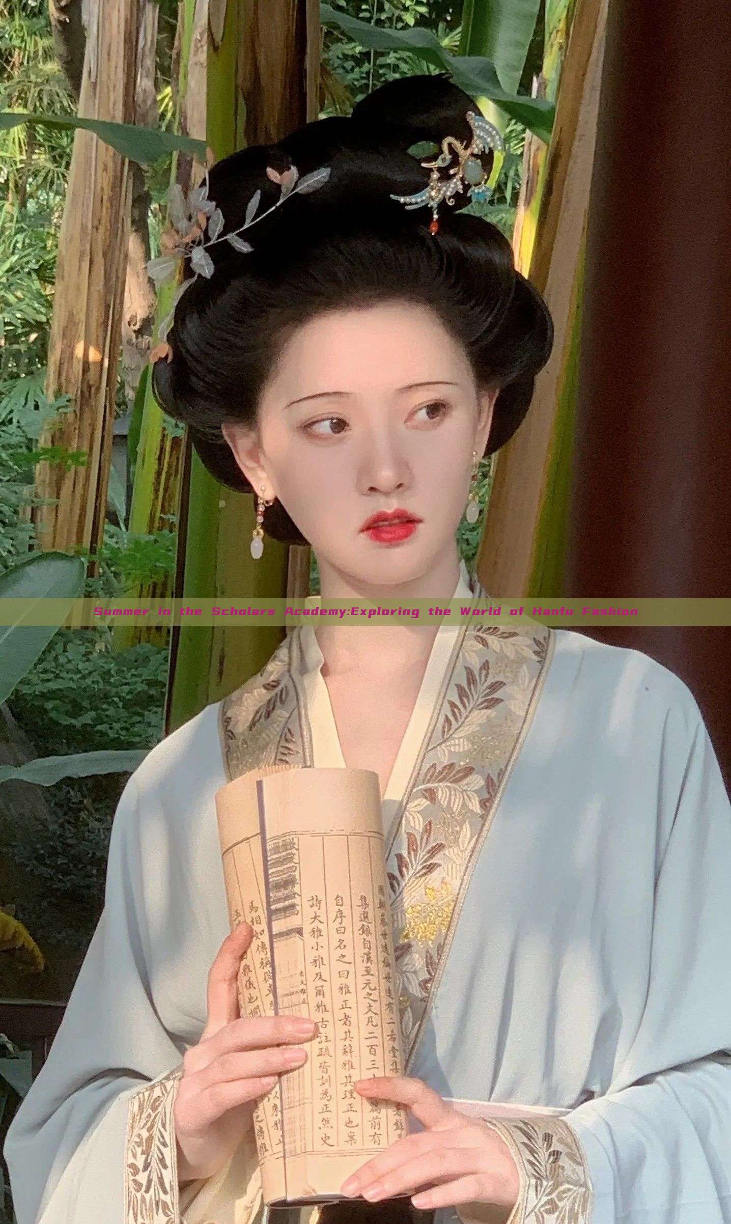 Summer in the Scholars Academy:Exploring the World of Hanfu Fashion Summer in the Scholars Academy:Exploring the World of Hanfu Fashion