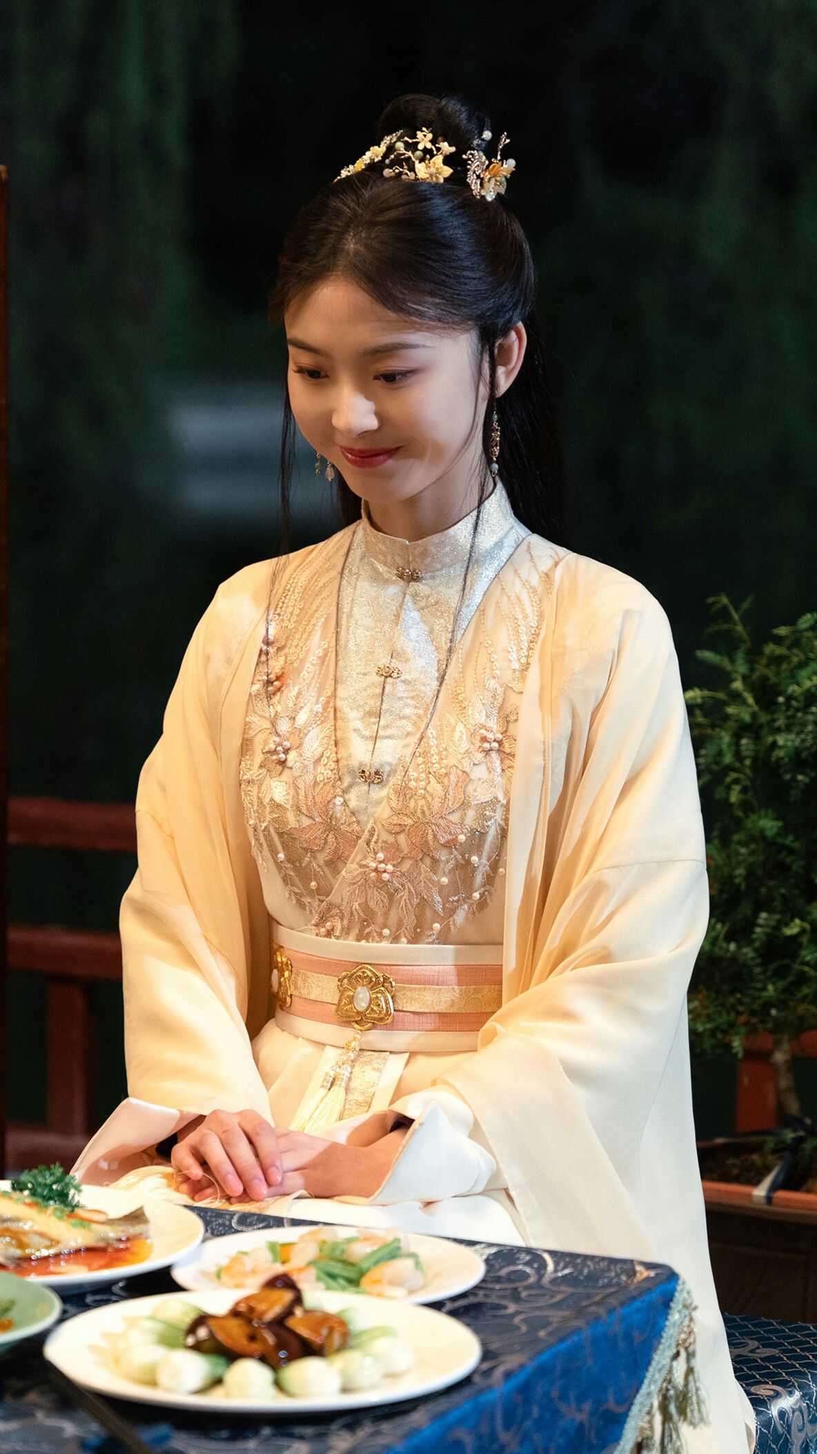 The Rise of Hanfu Hooded Robes:A Blend of Traditional Elegance and Modern Comfort The Rise of Hanfu Hooded Robes:A Blend of Traditional Elegance and Modern Comfort
