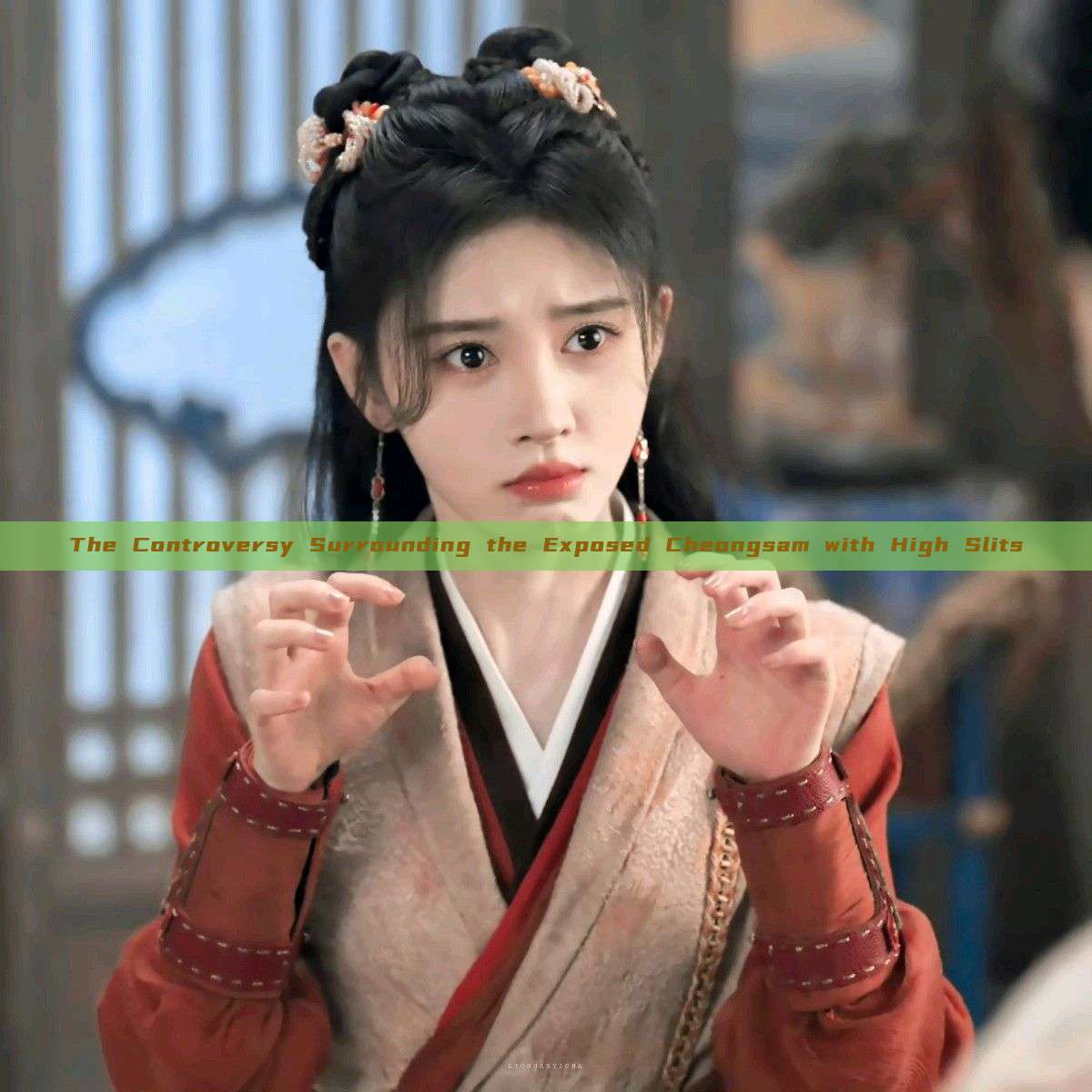 The Controversy Surrounding the Exposed Cheongsam with High Slits The Controversy Surrounding the Exposed Cheongsam with High Slits