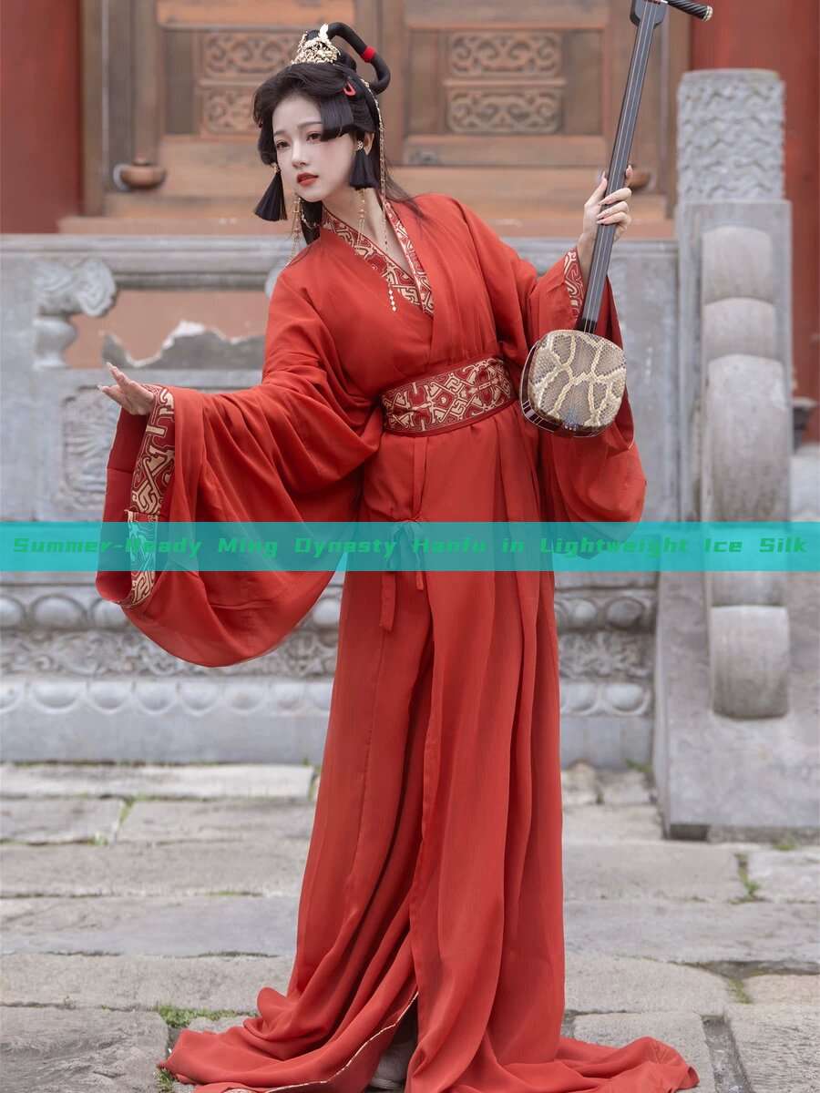 Summer-Ready Ming Dynasty Hanfu in Lightweight Ice Silk Summer-Ready Ming Dynasty Hanfu in Lightweight Ice Silk