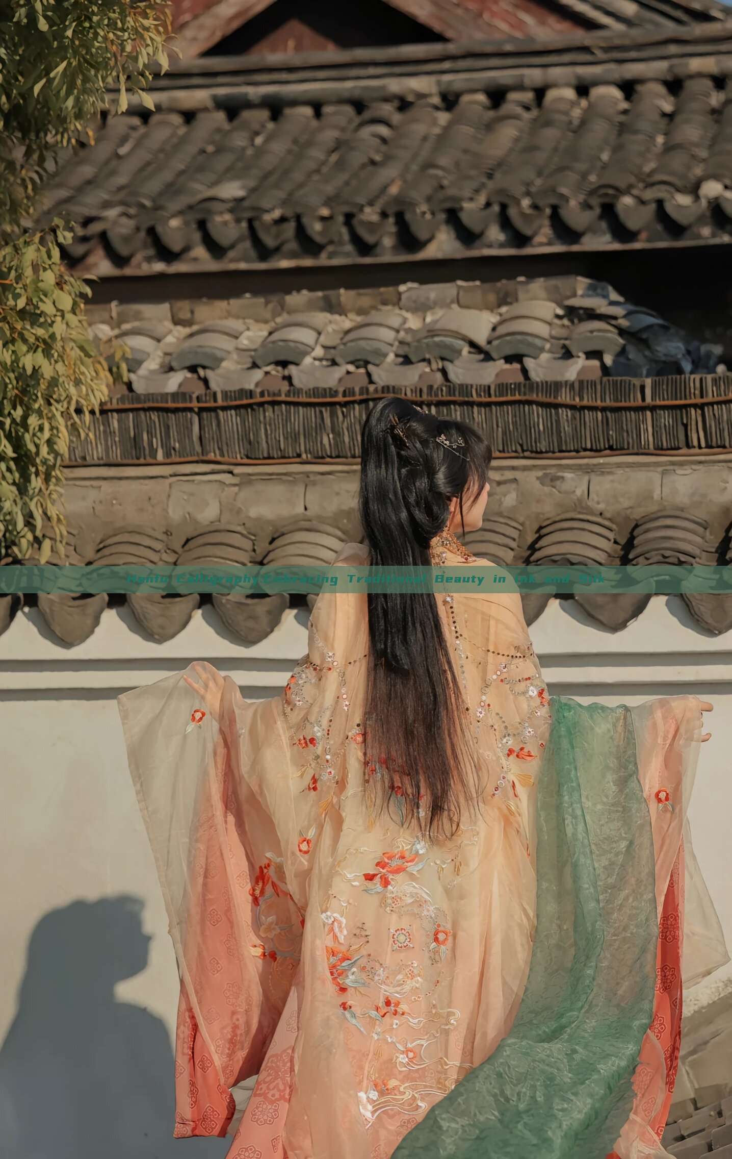 Hanfu Calligraphy:Embracing Traditional Beauty in Ink and Silk Hanfu Calligraphy:Embracing Traditional Beauty in Ink and Silk