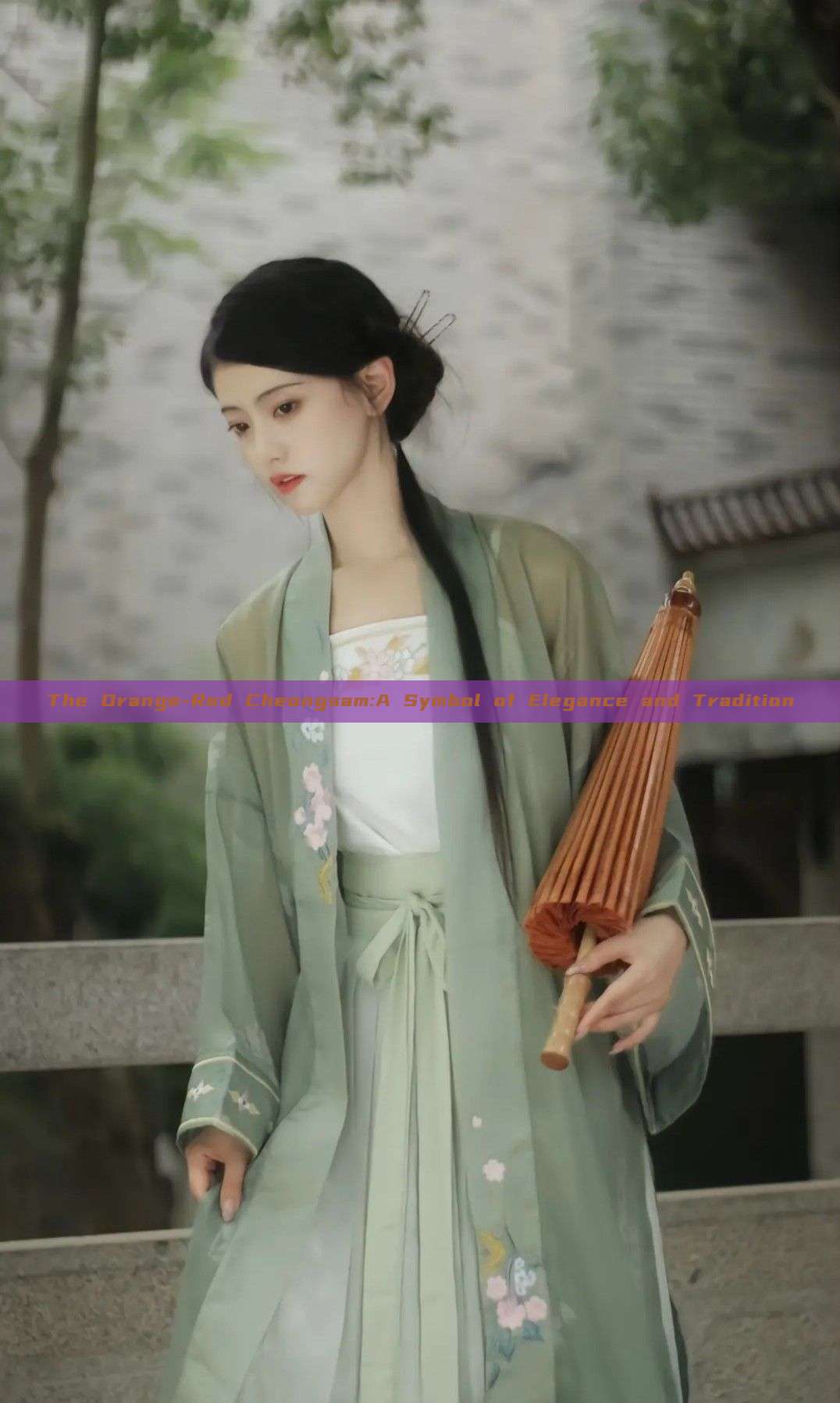 The Orange-Red Cheongsam:A Symbol of Elegance and Tradition The Orange-Red Cheongsam:A Symbol of Elegance and Tradition
