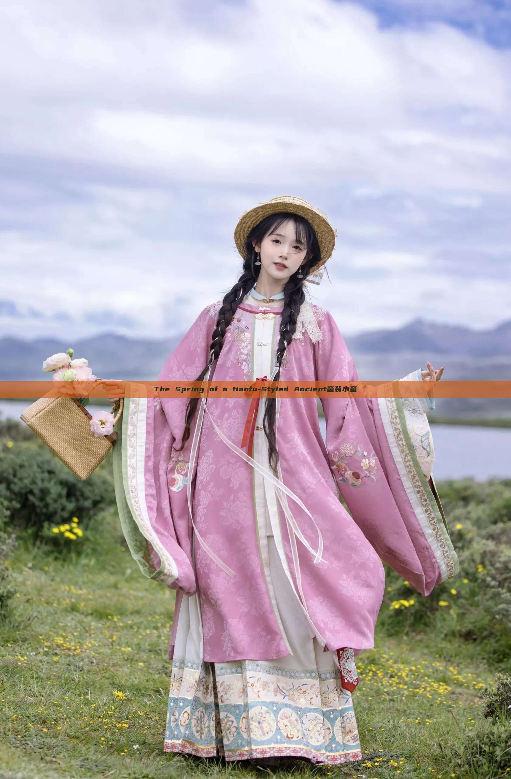 The Spring of a Hanfu-Styled Ancient童装小童 The Spring of a Hanfu-Styled Ancient童装小童