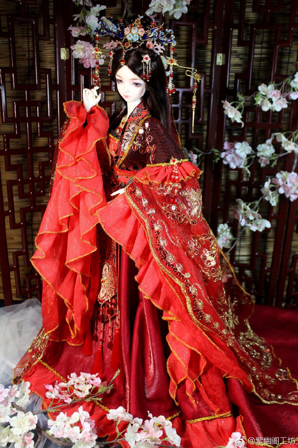 Summer Elegance in Traditional Chinese Attire:A Little Girls Journey with Hanfu Summer Elegance in Traditional Chinese Attire:A Little Girls Journey with Hanfu
