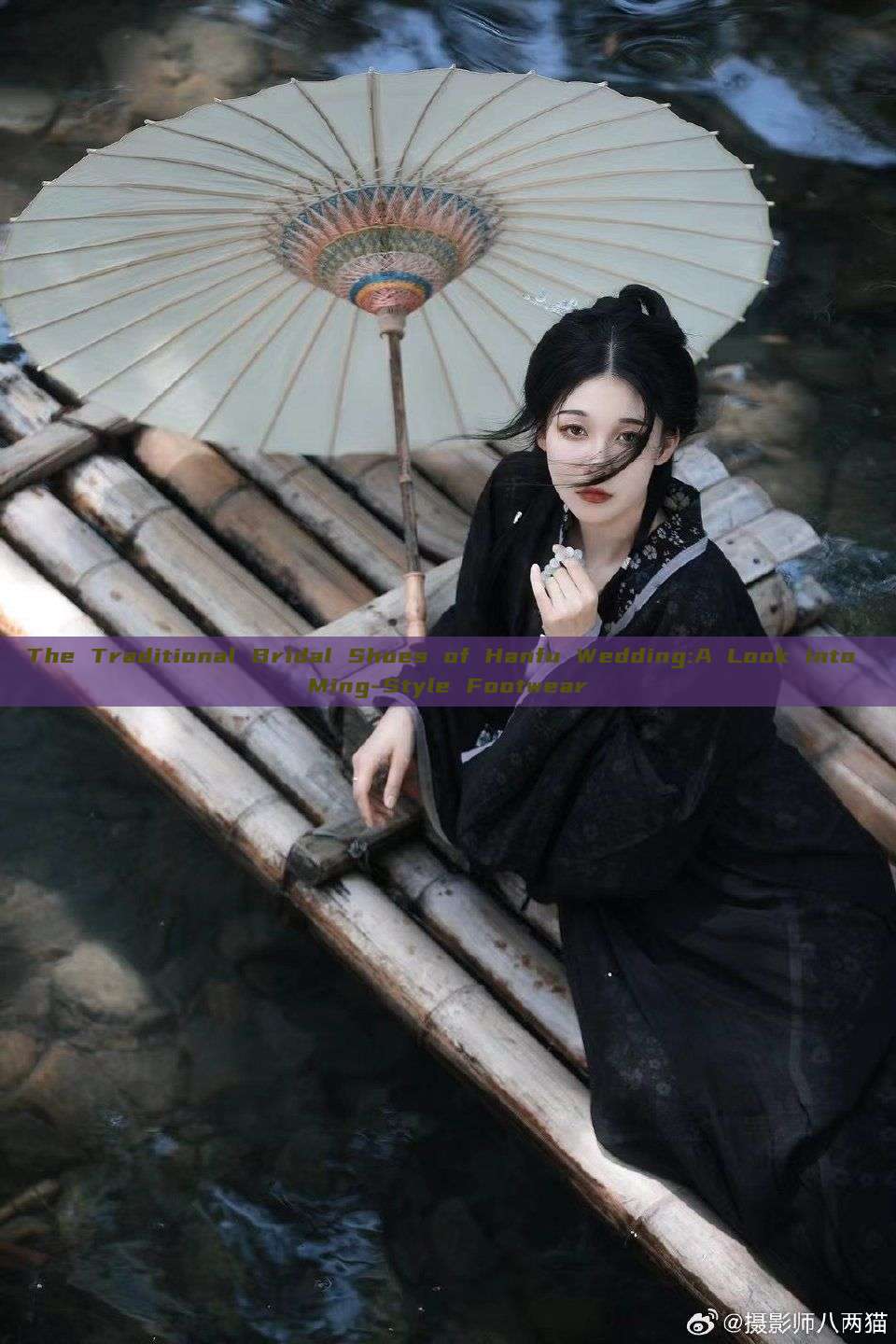 The Traditional Bridal Shoes of Hanfu Wedding:A Look into Ming-Style Footwear The Traditional Bridal Shoes of Hanfu Wedding:A Look into Ming-Style Footwear