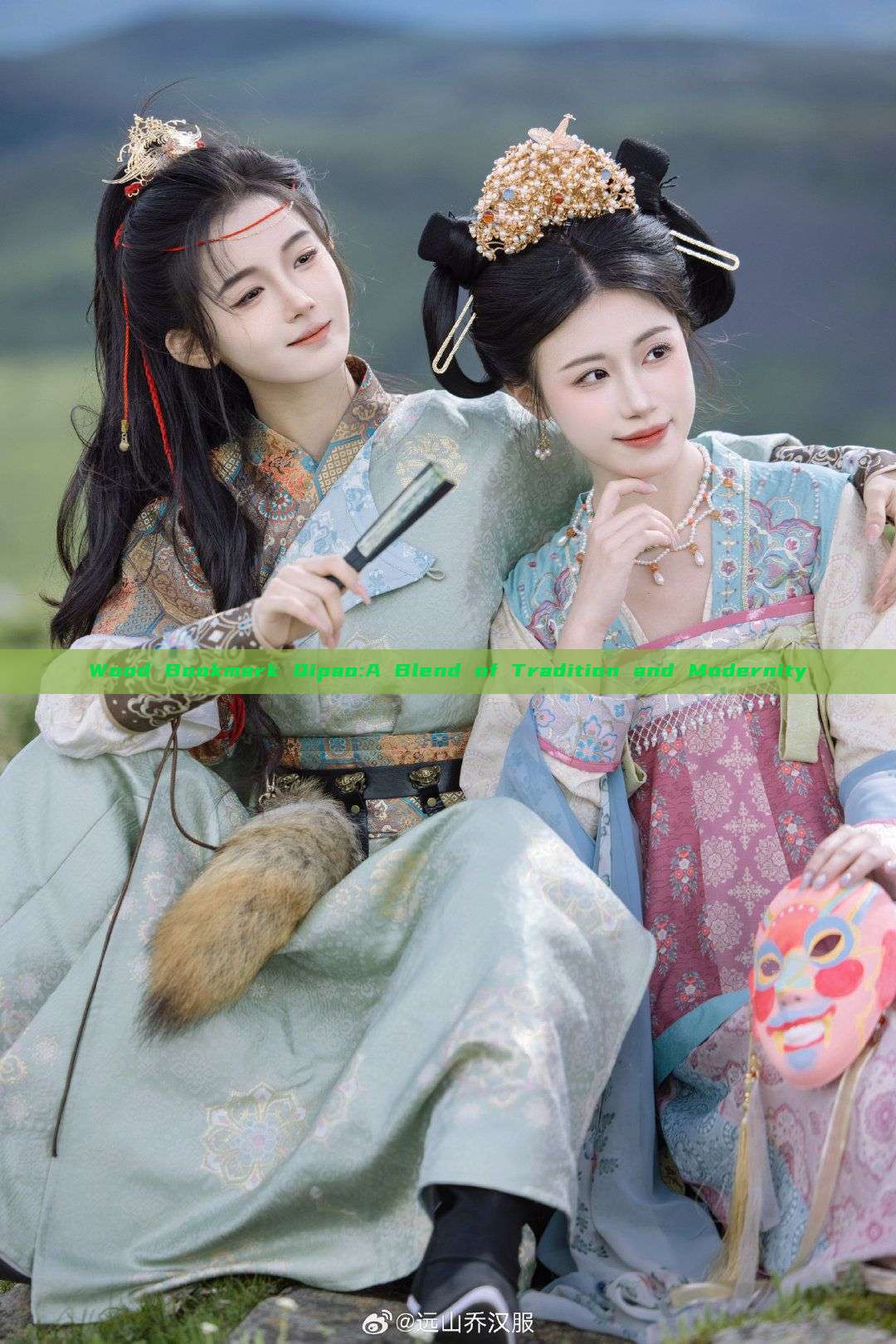 Wood Bookmark Qipao:A Blend of Tradition and Modernity Wood Bookmark Qipao:A Blend of Tradition and Modernity