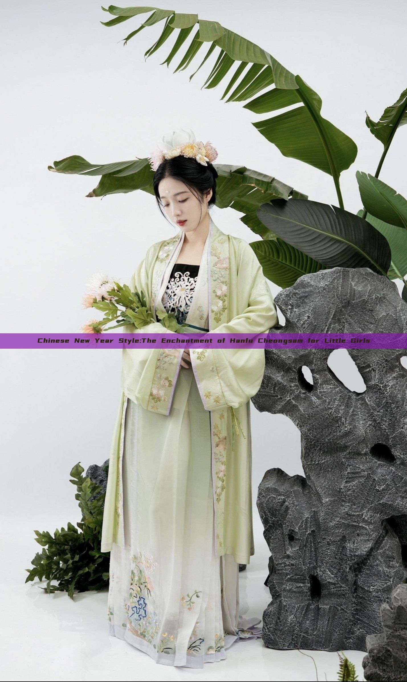 Chinese New Year Style:The Enchantment of Hanfu Cheongsam for Little Girls Chinese New Year Style:The Enchantment of Hanfu Cheongsam for Little Girls