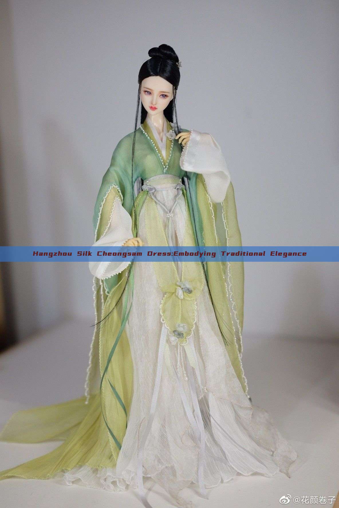 Hangzhou Silk Cheongsam Dress:Embodying Traditional Elegance Hangzhou Silk Cheongsam Dress:Embodying Traditional Elegance