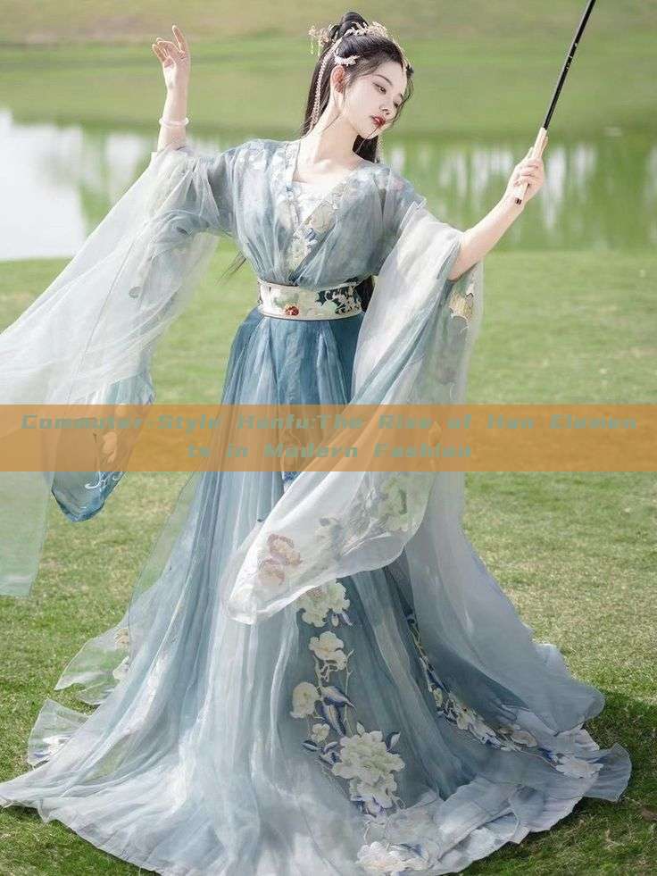Commuter-Style Hanfu:The Rise of Han Elements in Modern Fashion Commuter-Style Hanfu:The Rise of Han Elements in Modern Fashion