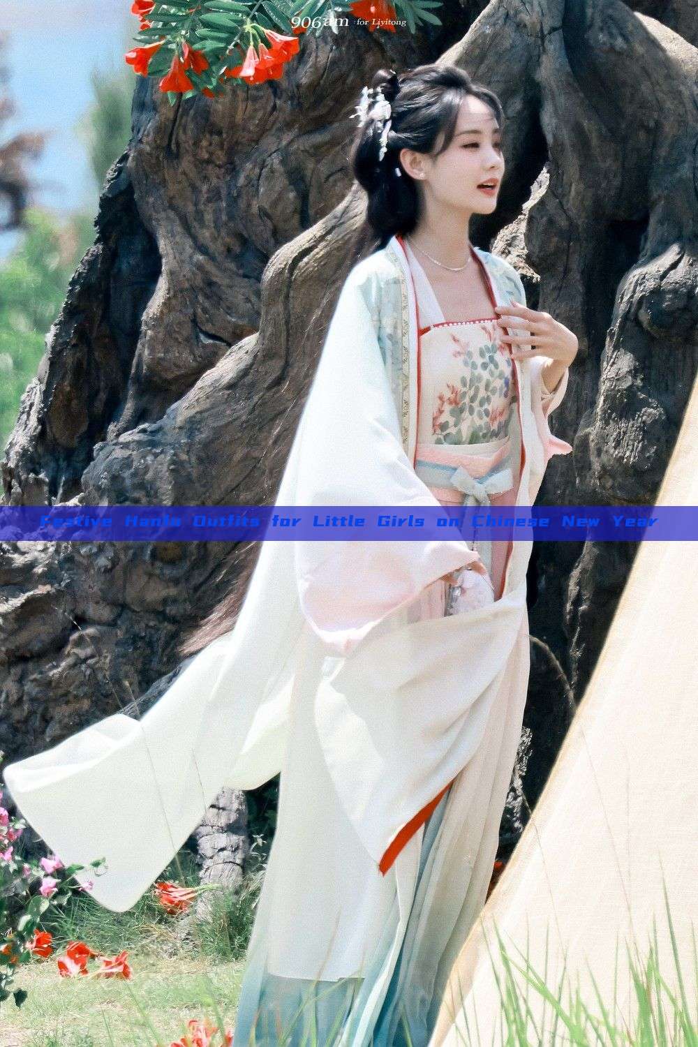 Festive Hanfu Outfits for Little Girls on Chinese New Year Festive Hanfu Outfits for Little Girls on Chinese New Year