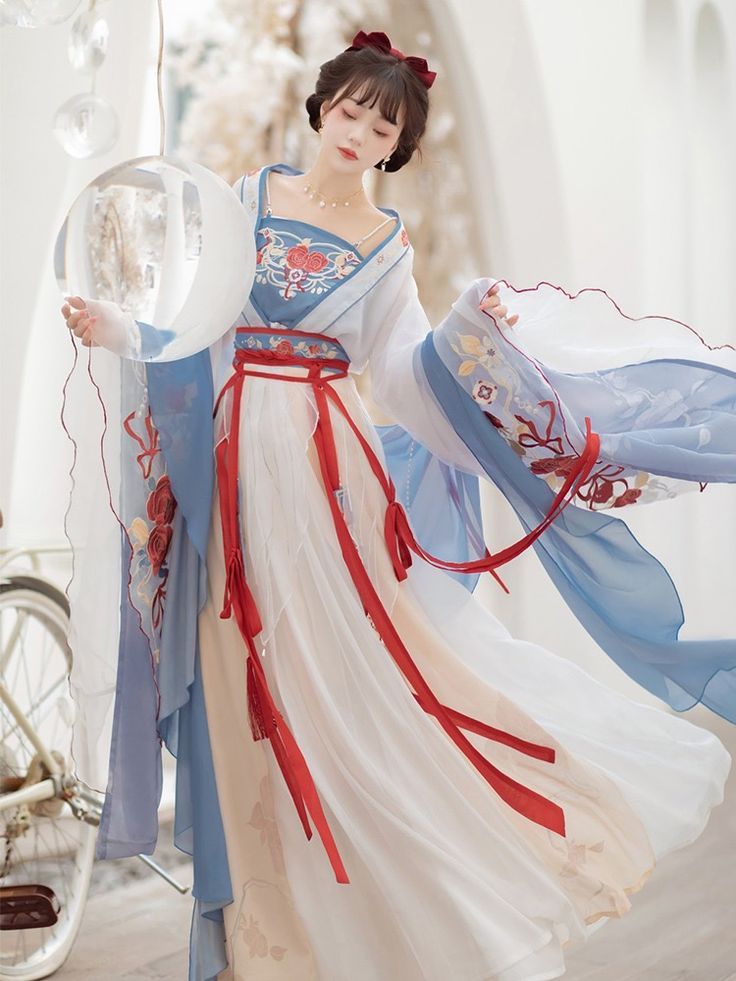 The Qipao of Wei Xiaobao:A Closer Look into Its Cultural Significance and Fashion Evolution The Qipao of Wei Xiaobao:A Closer Look into Its Cultural Significance and Fashion Evolution