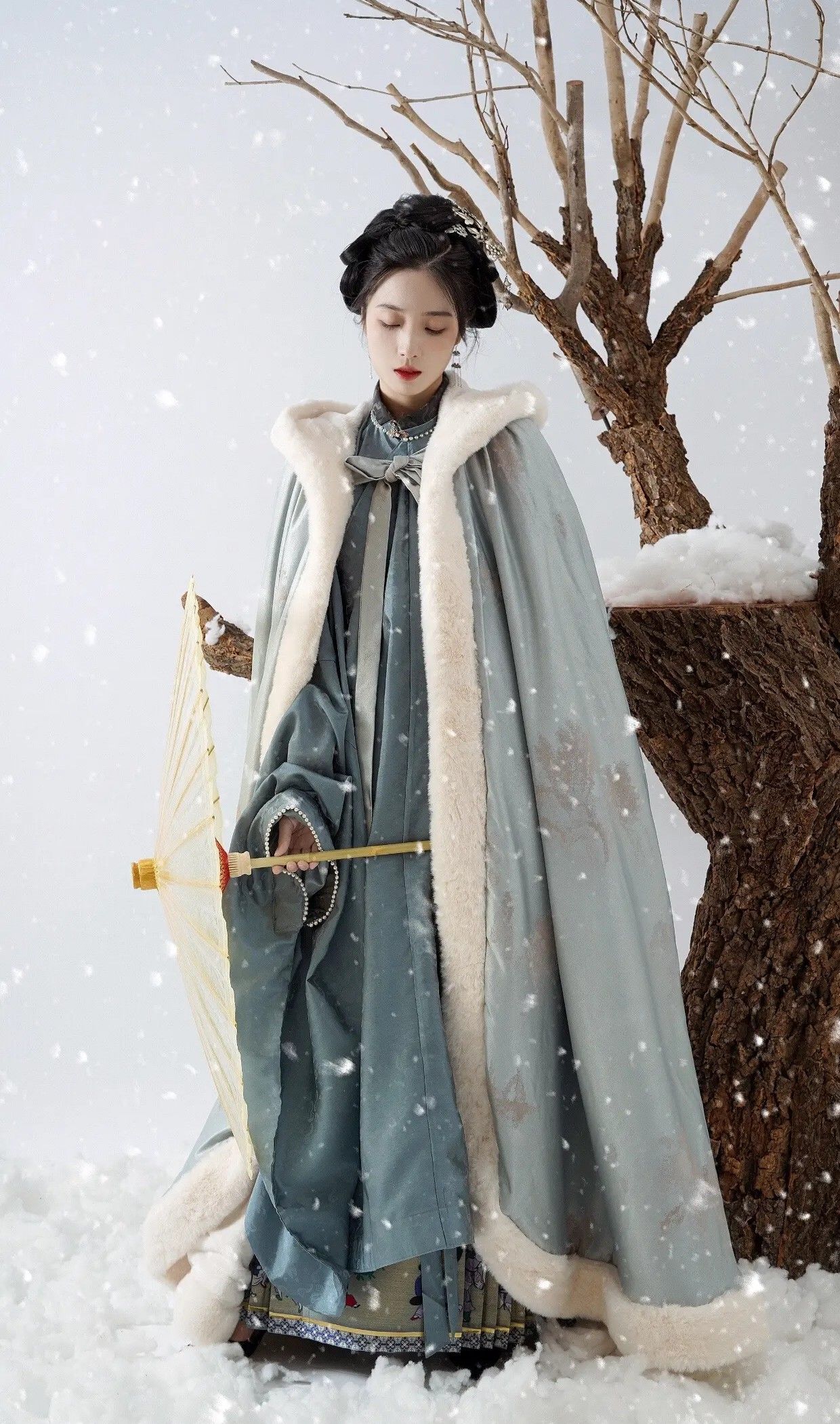 Traditional Charm of Hanfu for Children:A 5-Year-Olds Journey into the World of Hanfu Dress Traditional Charm of Hanfu for Children:A 5-Year-Olds Journey into the World of Hanfu Dress