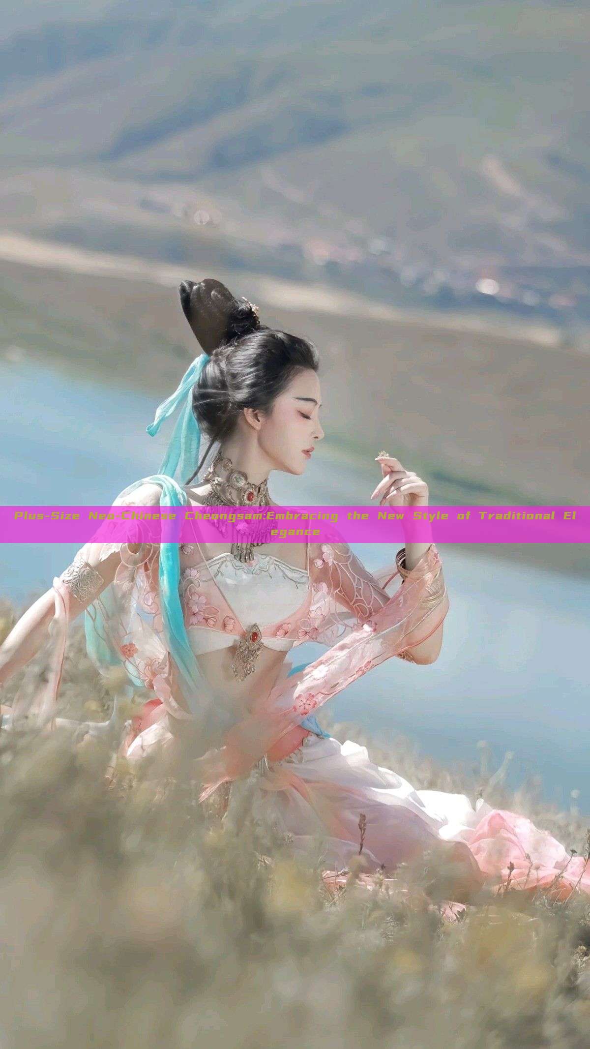 Plus-Size Neo-Chinese Cheongsam:Embracing the New Style of Traditional Elegance Plus-Size Neo-Chinese Cheongsam:Embracing the New Style of Traditional Elegance