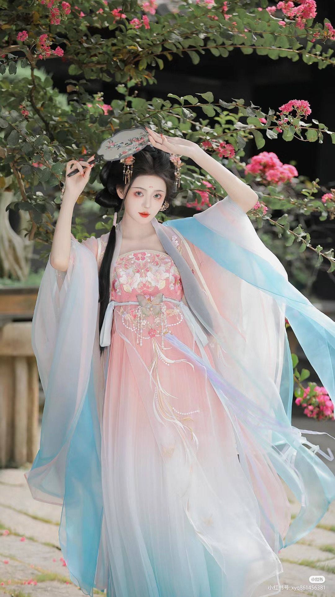 Summer in a Cultural Embrace:The Hanfu Crossover Collar Top Summer in a Cultural Embrace:The Hanfu Crossover Collar Top