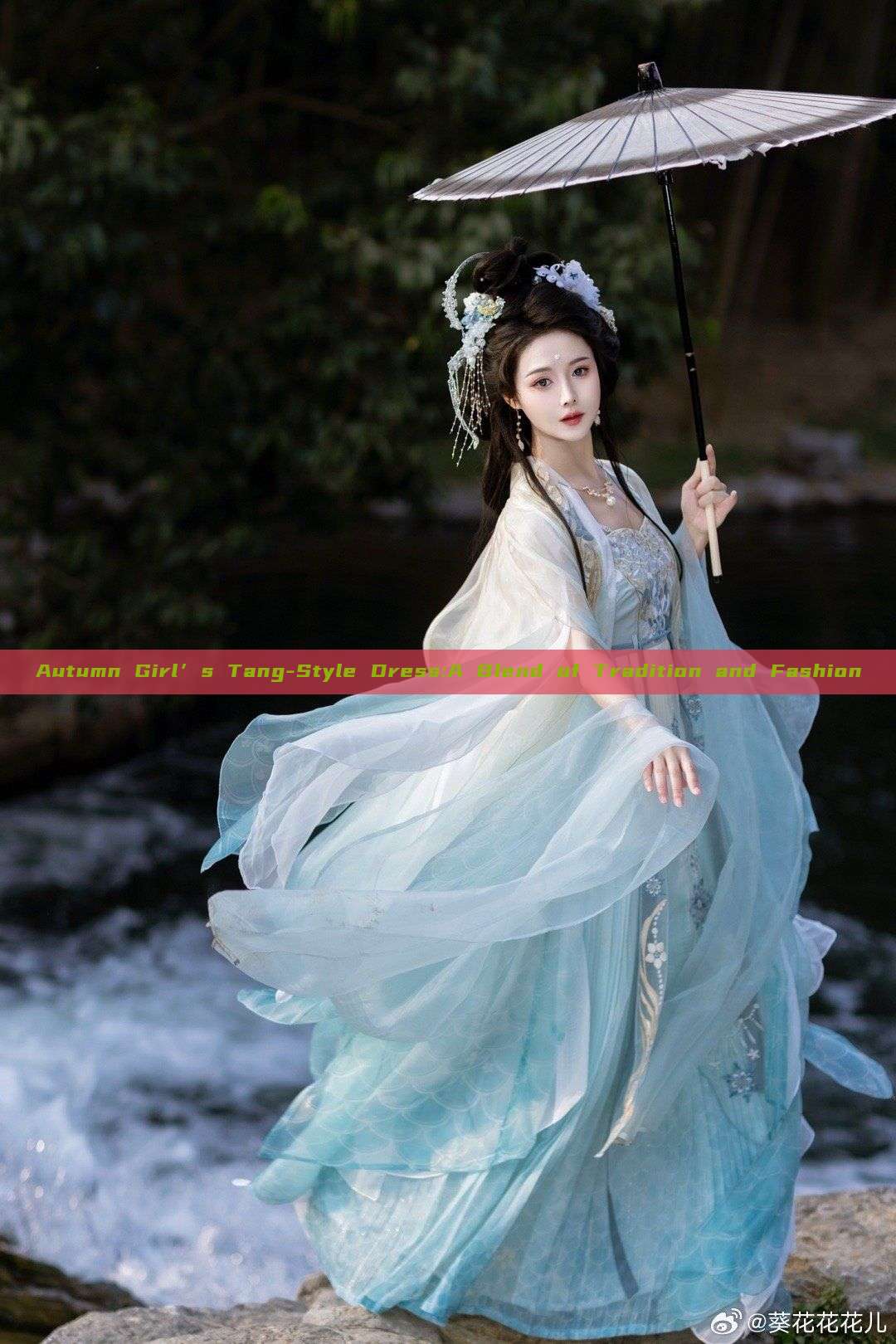 Autumn Girl’s Tang-Style Dress:A Blend of Tradition and Fashion Autumn Girl’s Tang-Style Dress:A Blend of Tradition and Fashion