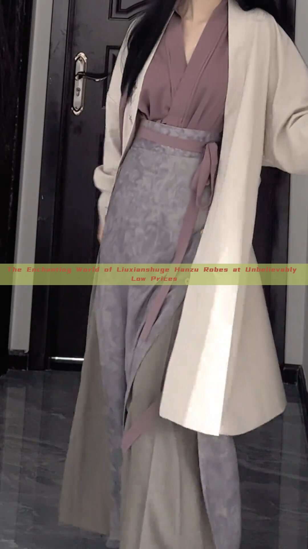 The Enchanting World of Liuxianshuge Hanzu Robes at Unbelievably Low Prices