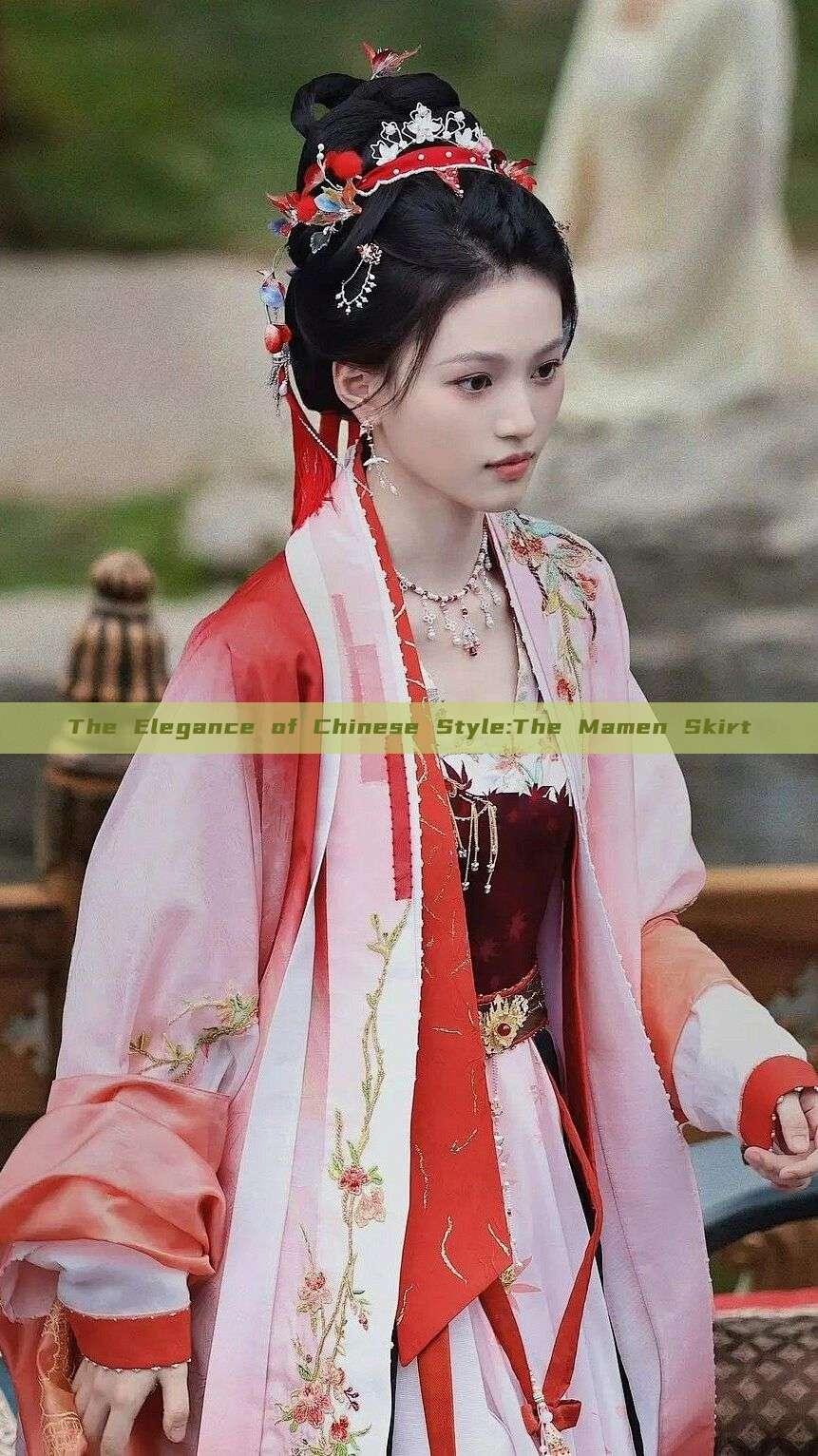 The Elegance of Chinese Style:The Mamen Skirt The Elegance of Chinese Style:The Mamen Skirt