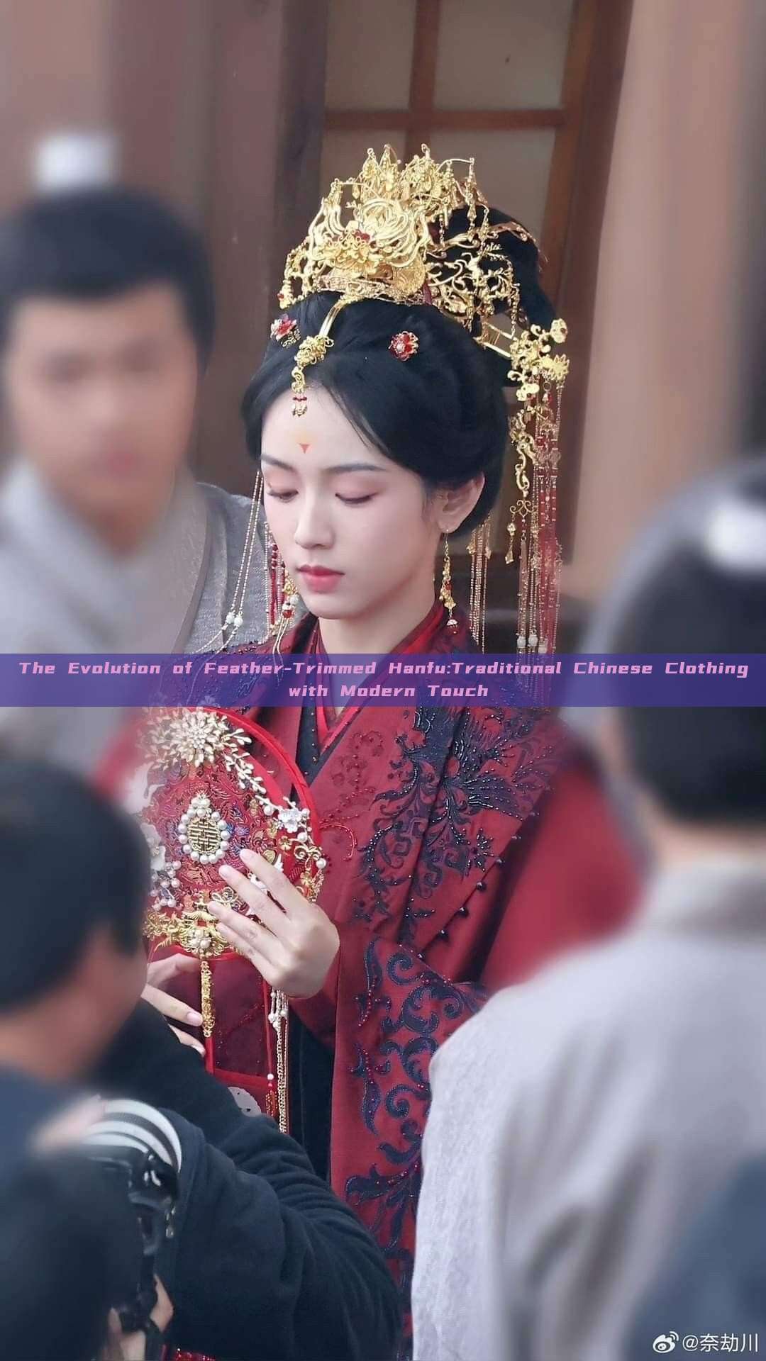 The Evolution of Feather-Trimmed Hanfu:Traditional Chinese Clothing with Modern Touch The Evolution of Feather-Trimmed Hanfu:Traditional Chinese Clothing with Modern Touch
