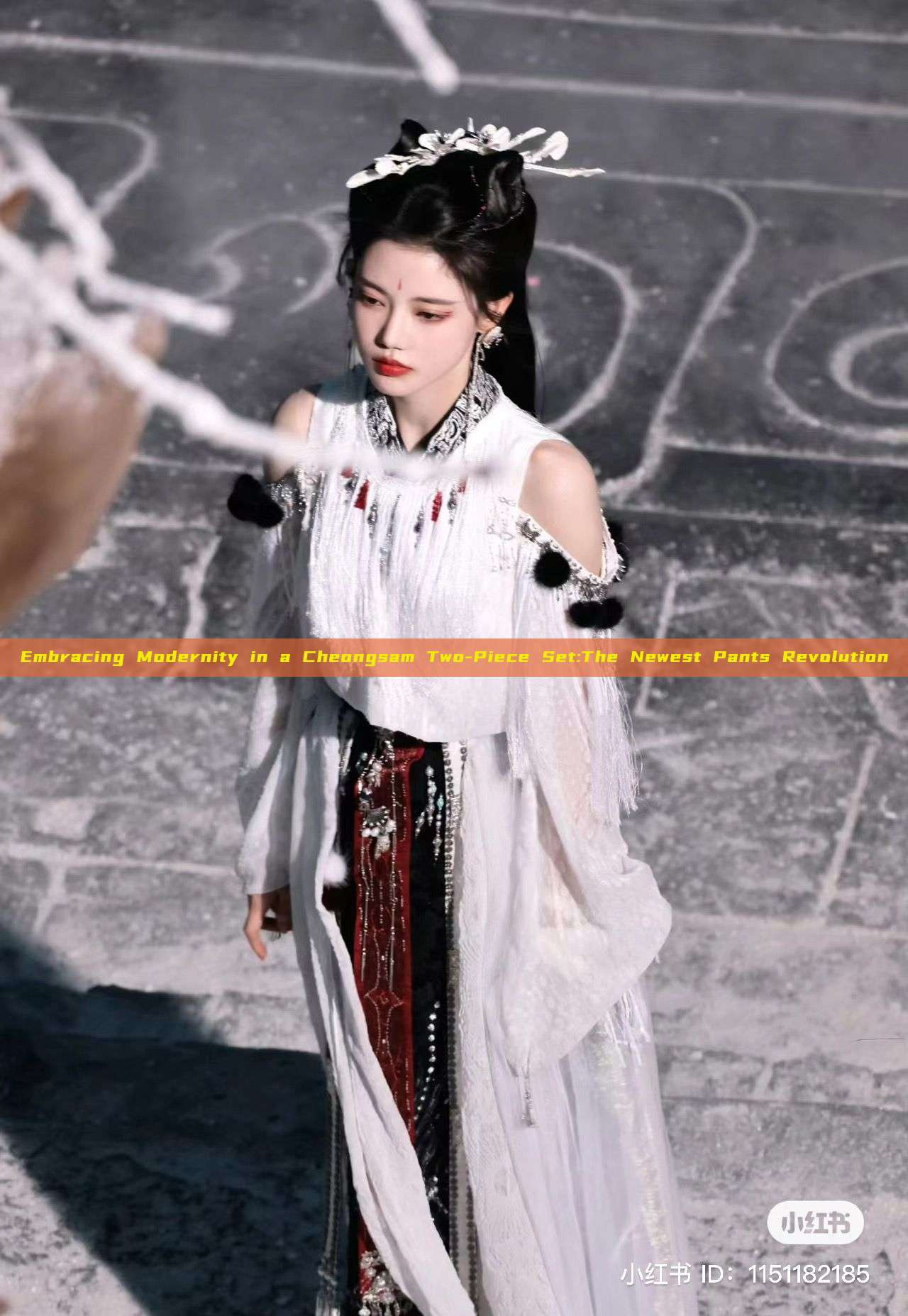 Embracing Modernity in a Cheongsam Two-Piece Set:The Newest Pants Revolution Embracing Modernity in a Cheongsam Two-Piece Set:The Newest Pants Revolution
