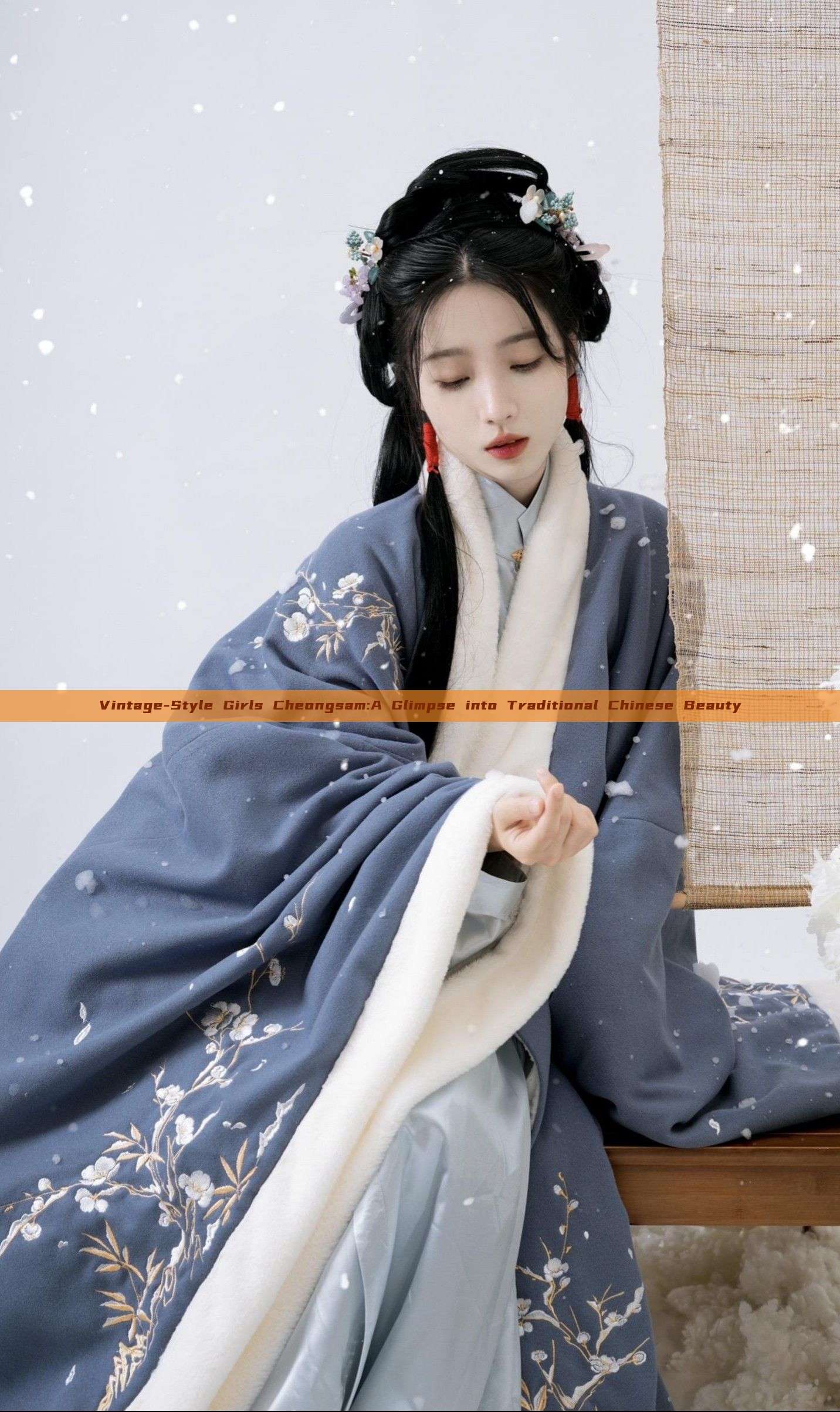 Vintage-Style Girls Cheongsam:A Glimpse into Traditional Chinese Beauty Vintage-Style Girls Cheongsam:A Glimpse into Traditional Chinese Beauty