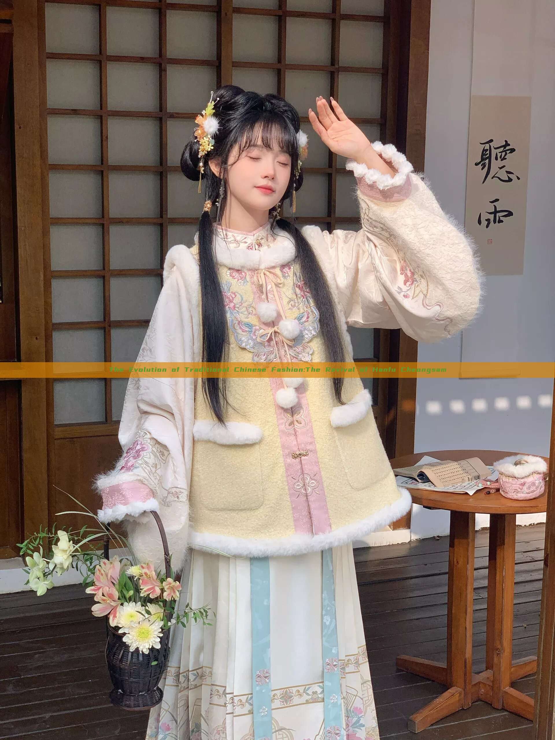 The Evolution of Traditional Chinese Fashion:The Revival of Hanfu Cheongsam