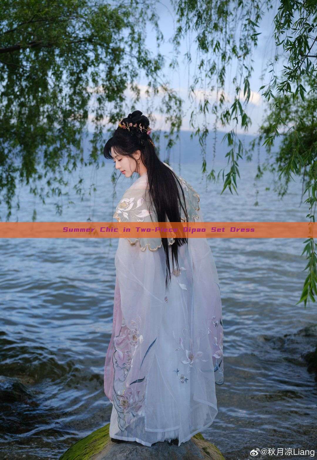 Summer Chic in Two-Piece Qipao Set Dress Summer Chic in Two-Piece Qipao Set Dress