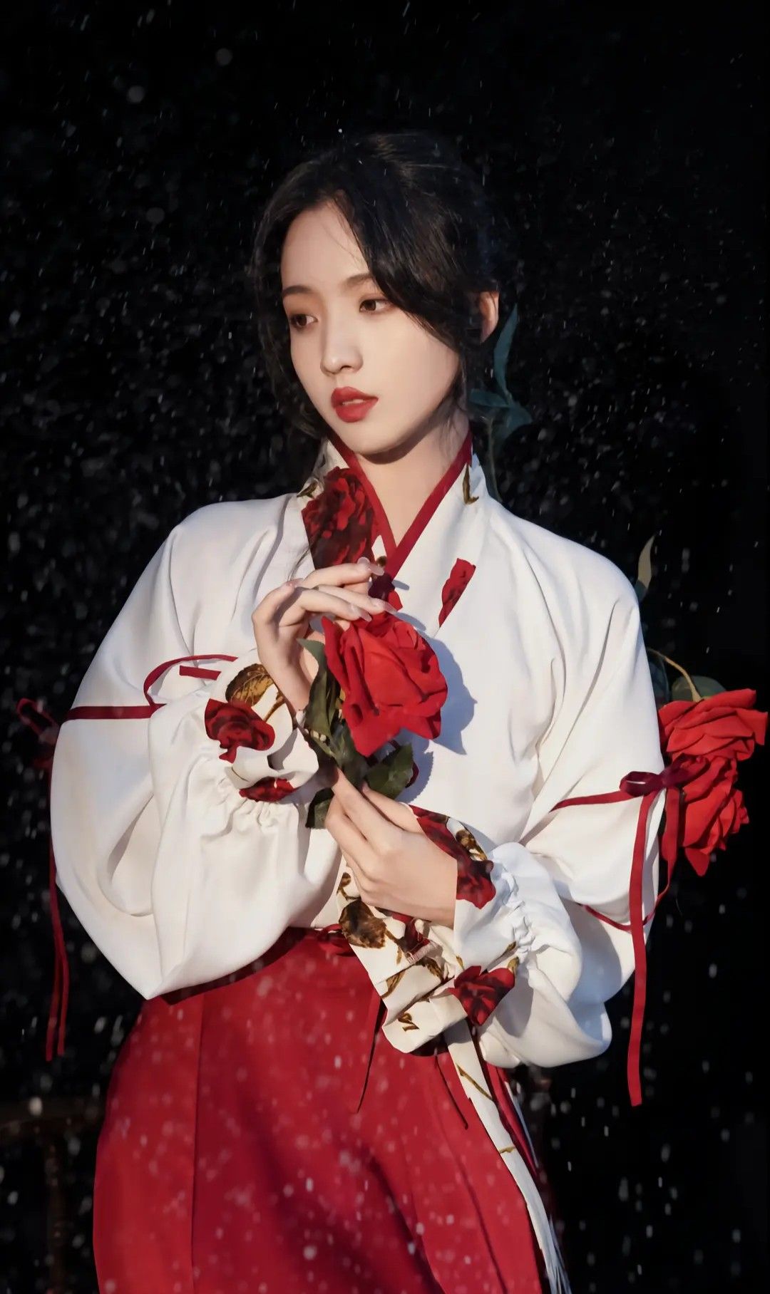 Ancient Hanfu for Children:The Introduction of Traditional Chinese Dress for Elementary Students Ancient Hanfu for Children:The Introduction of Traditional Chinese Dress for Elementary Students