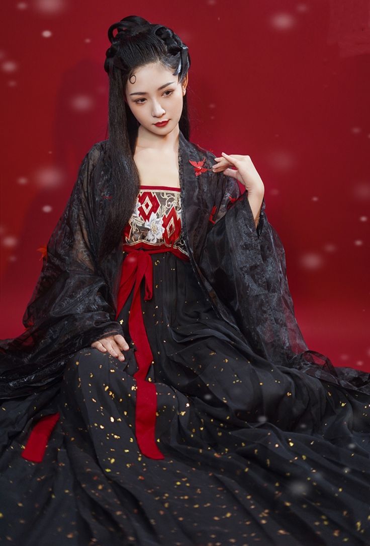 Autumn Elegance:Womens Traditional Tang Suit Set Autumn Elegance:Womens Traditional Tang Suit Set