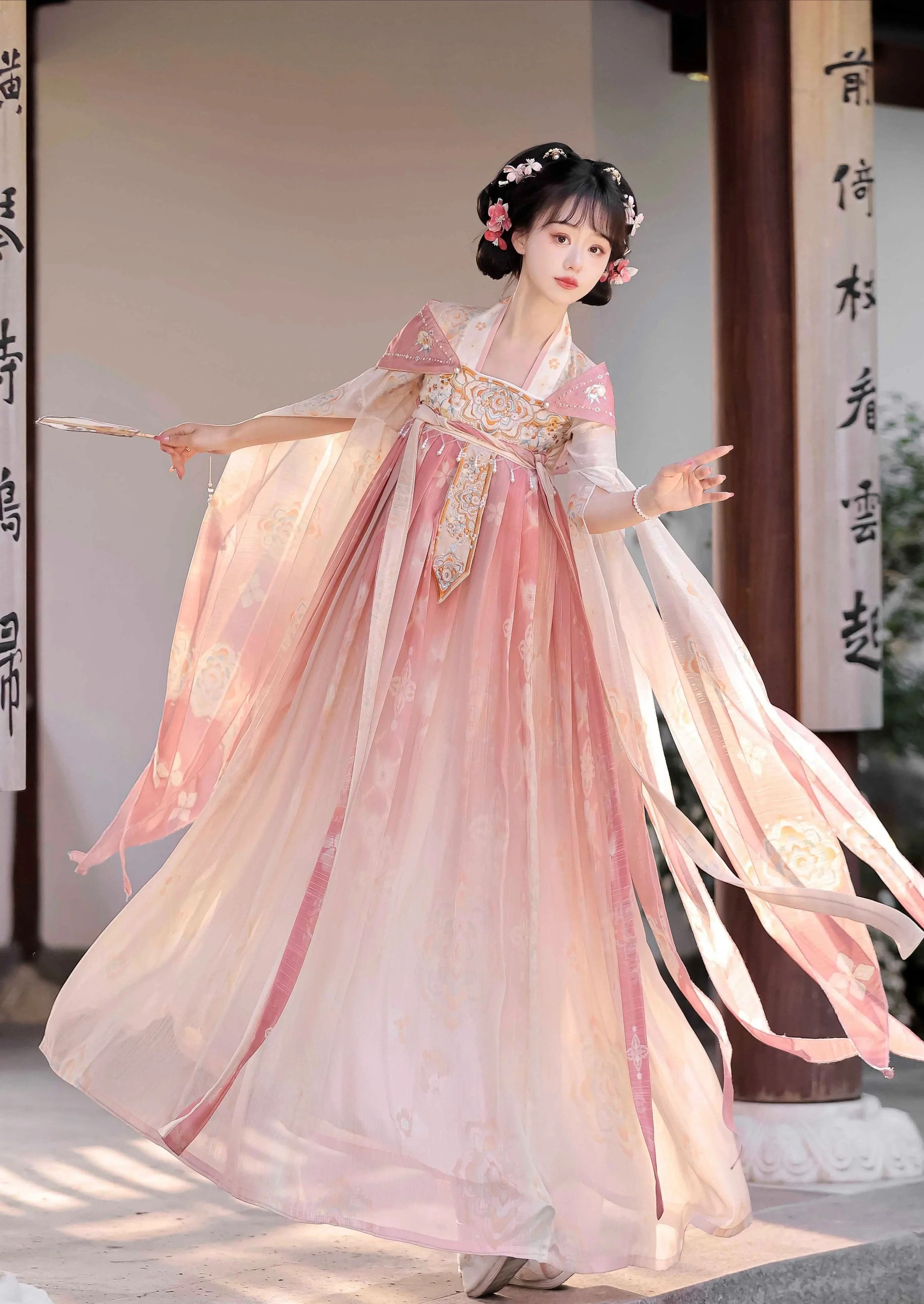 The Charm of Summer Cheongsam Skirts:A Guide to Mid-Length Versions The Charm of Summer Cheongsam Skirts:A Guide to Mid-Length Versions