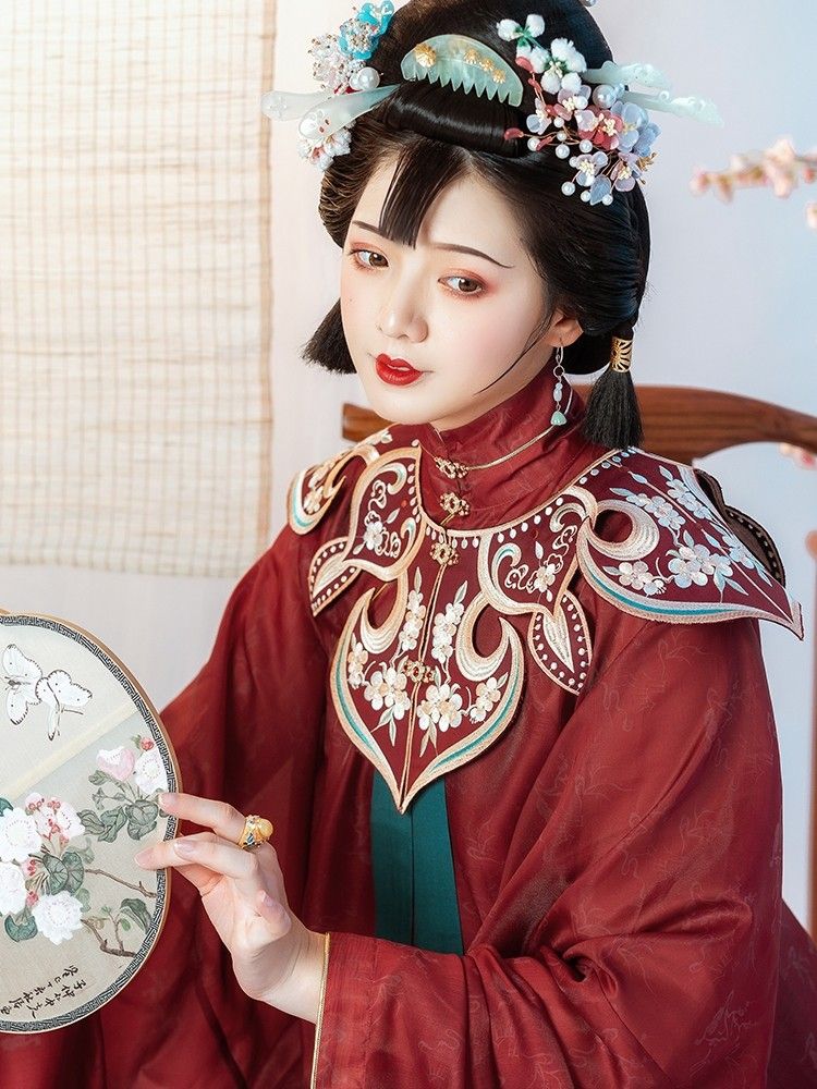 The Enigma of Ancient Tri-Kingdom Beauty:The Women of Three Kingdoms The Enigma of Ancient Tri-Kingdom Beauty:The Women of Three Kingdoms