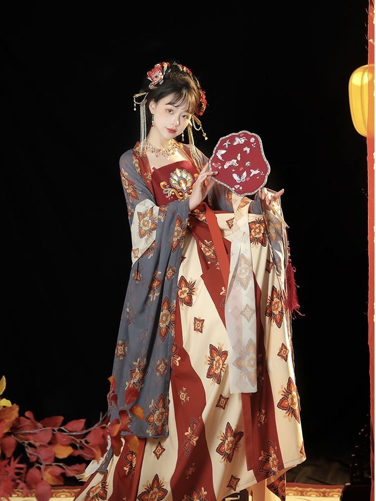 Charming Mini-Size Cheongsam:The Allure of Beautiful Qipao for the Petite Figure Charming Mini-Size Cheongsam:The Allure of Beautiful Qipao for the Petite Figure