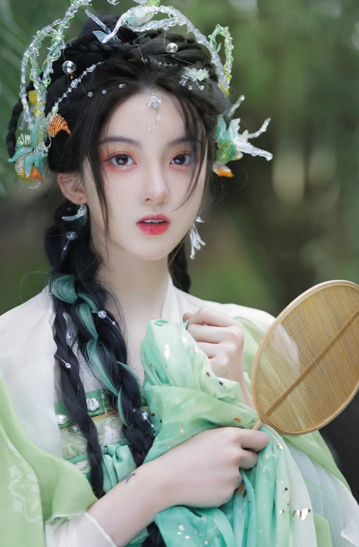 Elegant Hanfu Headdress for Little Girls:Embracing Traditional Beauty Elegant Hanfu Headdress for Little Girls:Embracing Traditional Beauty