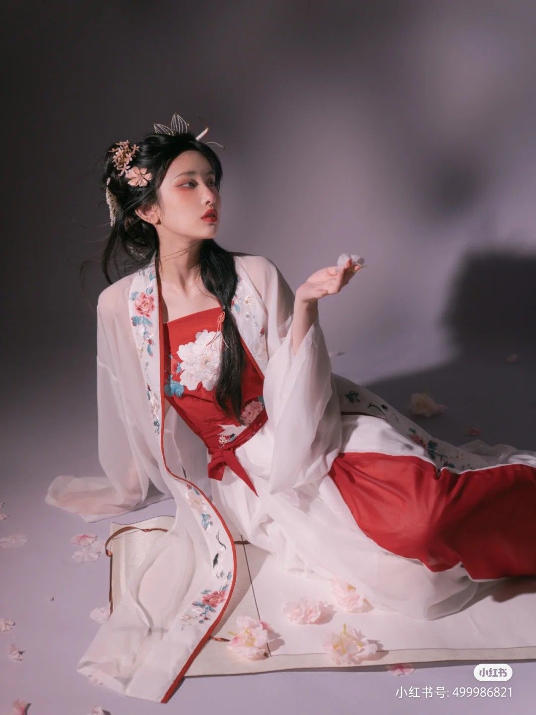 The Enchantment of Hanfu Hair Accessories:The Story of Ribbon Streams The Enchantment of Hanfu Hair Accessories:The Story of Ribbon Streams