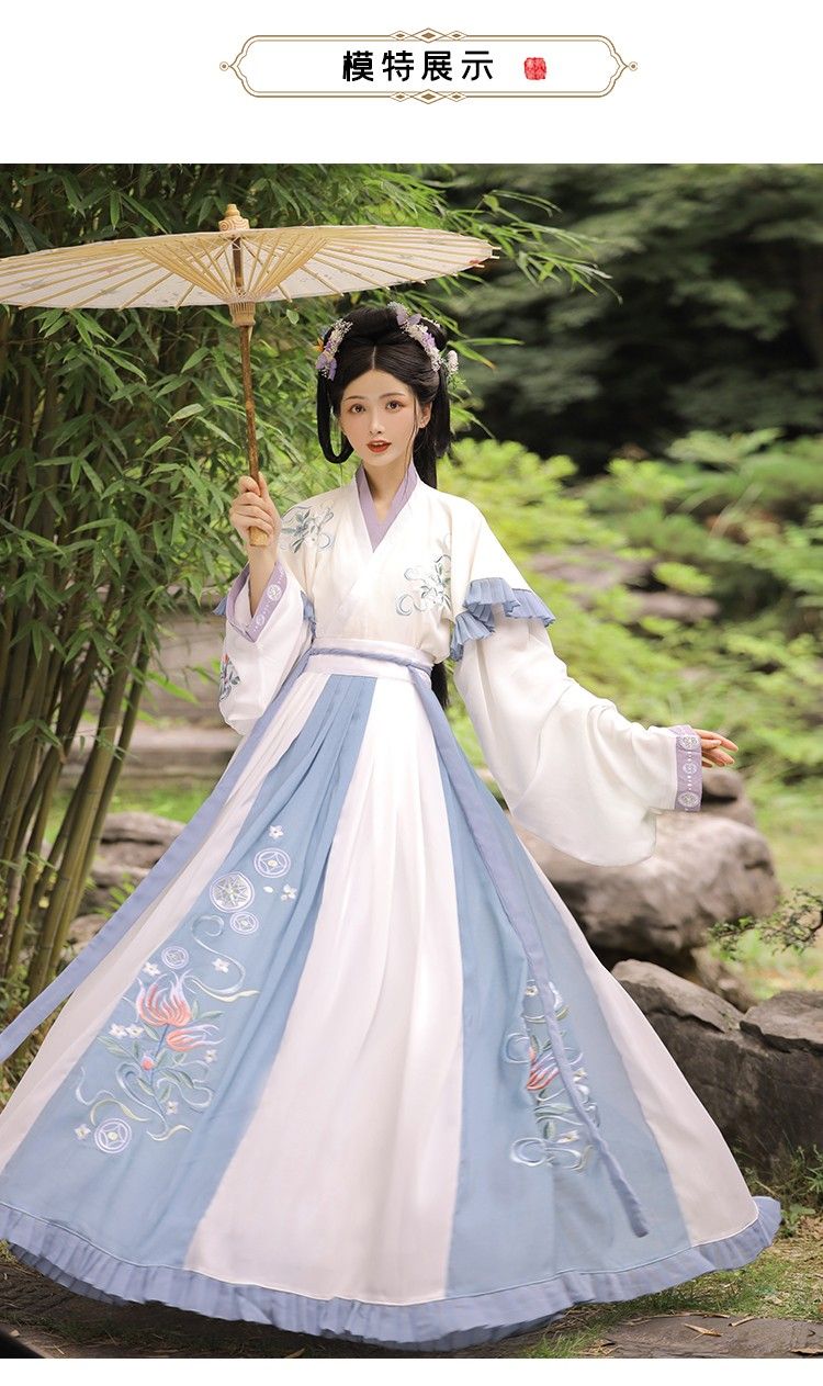 Mocha and Cheongsam:The Enchanting Fusion of Traditional Elegance and Modern Moco Mocha and Cheongsam:The Enchanting Fusion of Traditional Elegance and Modern Moco