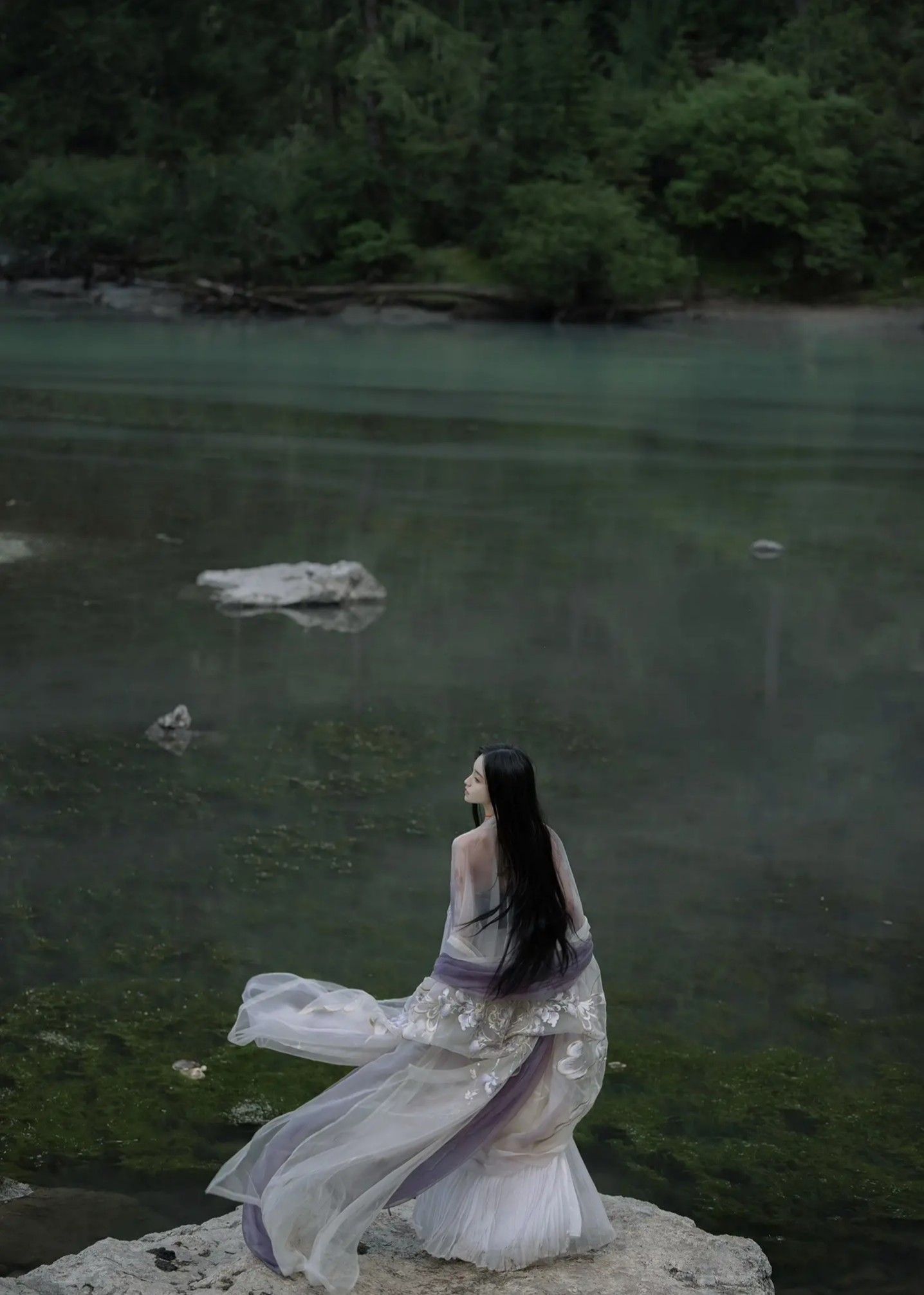 Ancient Charm of Girls Lightweight Hanfu Fashion in Modern Context Ancient Charm of Girls Lightweight Hanfu Fashion in Modern Context