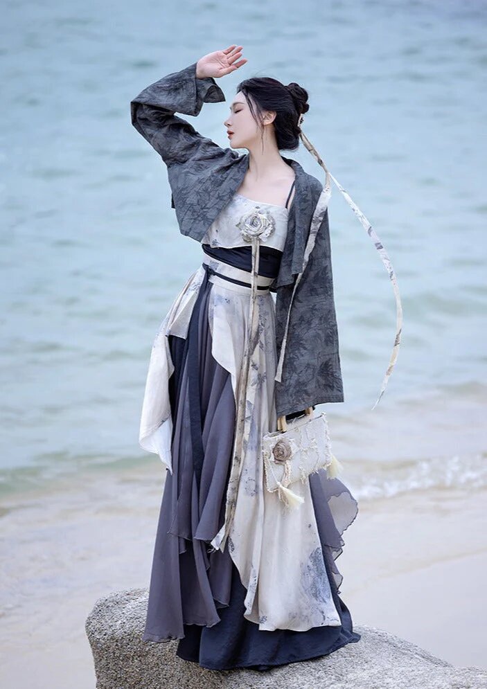 Ancient Charm of Hanfu Tang Costumes for Little Girls Ancient Charm of Hanfu Tang Costumes for Little Girls