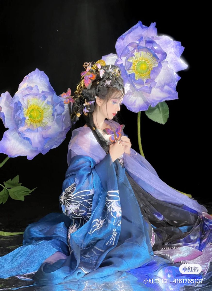 Reinventing the Cheongsam with High-End亚麻改良,A Fashion Revolution Reinventing the Cheongsam with High-End亚麻改良,A Fashion Revolution