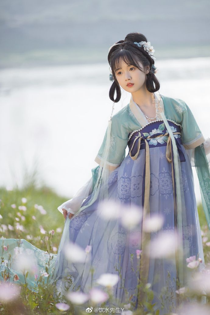 Summer Cheongsam Dress:A Blend of Tradition and Modern Elegance Summer Cheongsam Dress:A Blend of Tradition and Modern Elegance