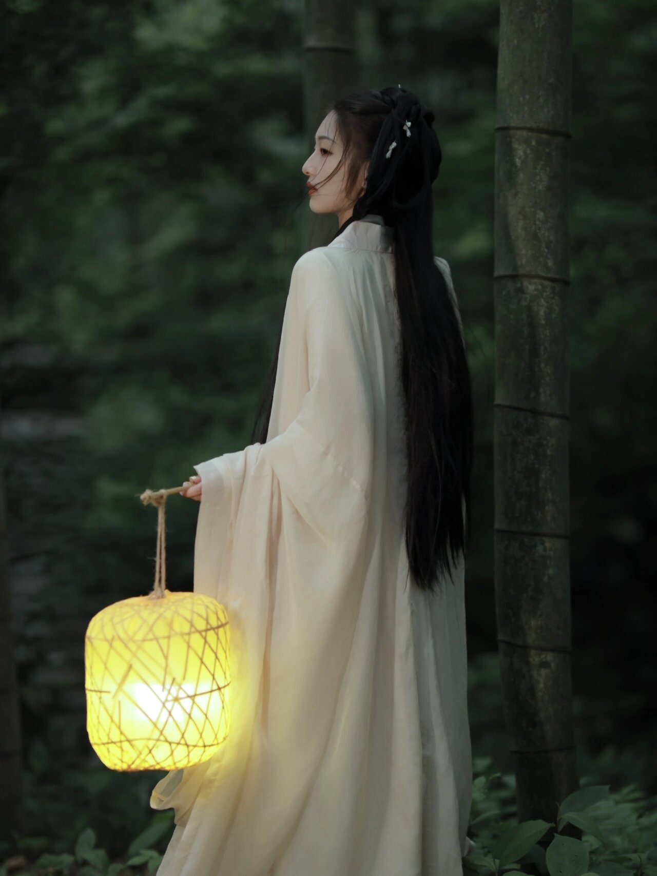 Authentic Hanfu at Affordable Prices:The New Trend of Bai Cai Jia Authentic Hanfu at Affordable Prices:The New Trend of Bai Cai Jia