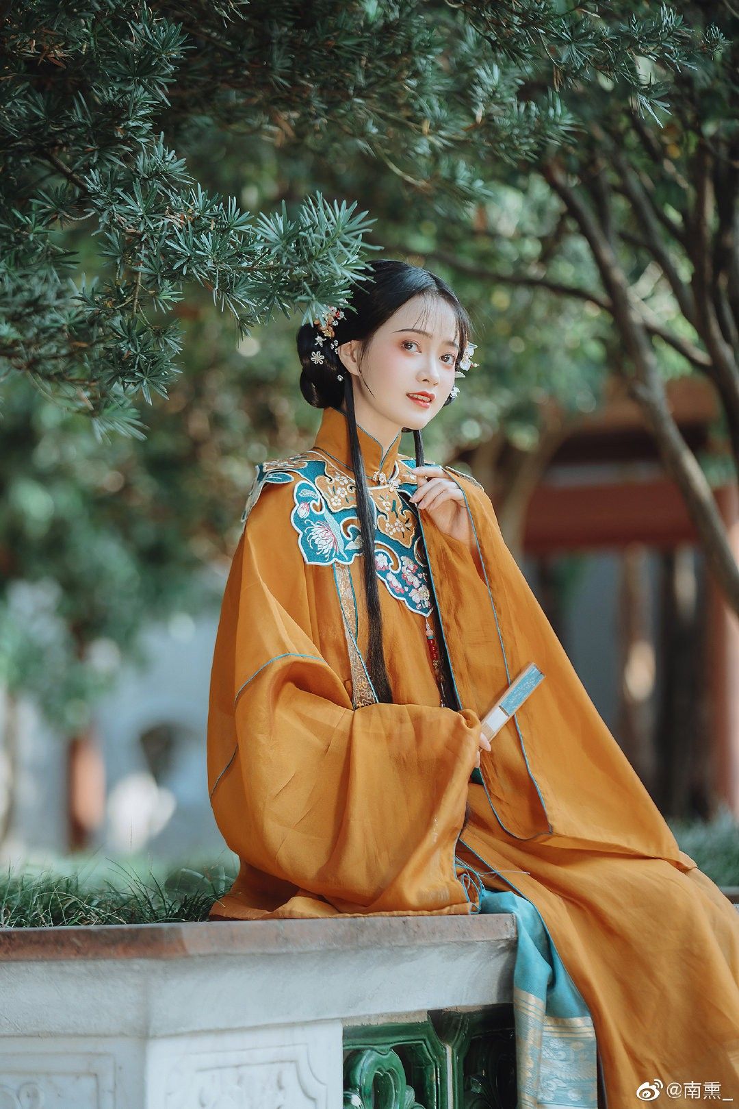 Ancient Hanfu Style:The Enchanting Qiyao Fairy Attire Ancient Hanfu Style:The Enchanting Qiyao Fairy Attire