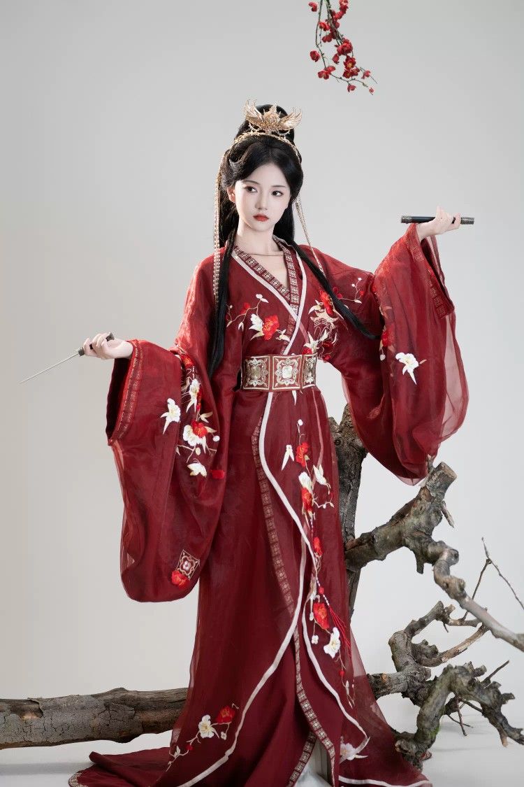 The Enchantment of Pearl Necklaces with Cheongsam:A Cultural Fusion of Elegance The Enchantment of Pearl Necklaces with Cheongsam:A Cultural Fusion of Elegance