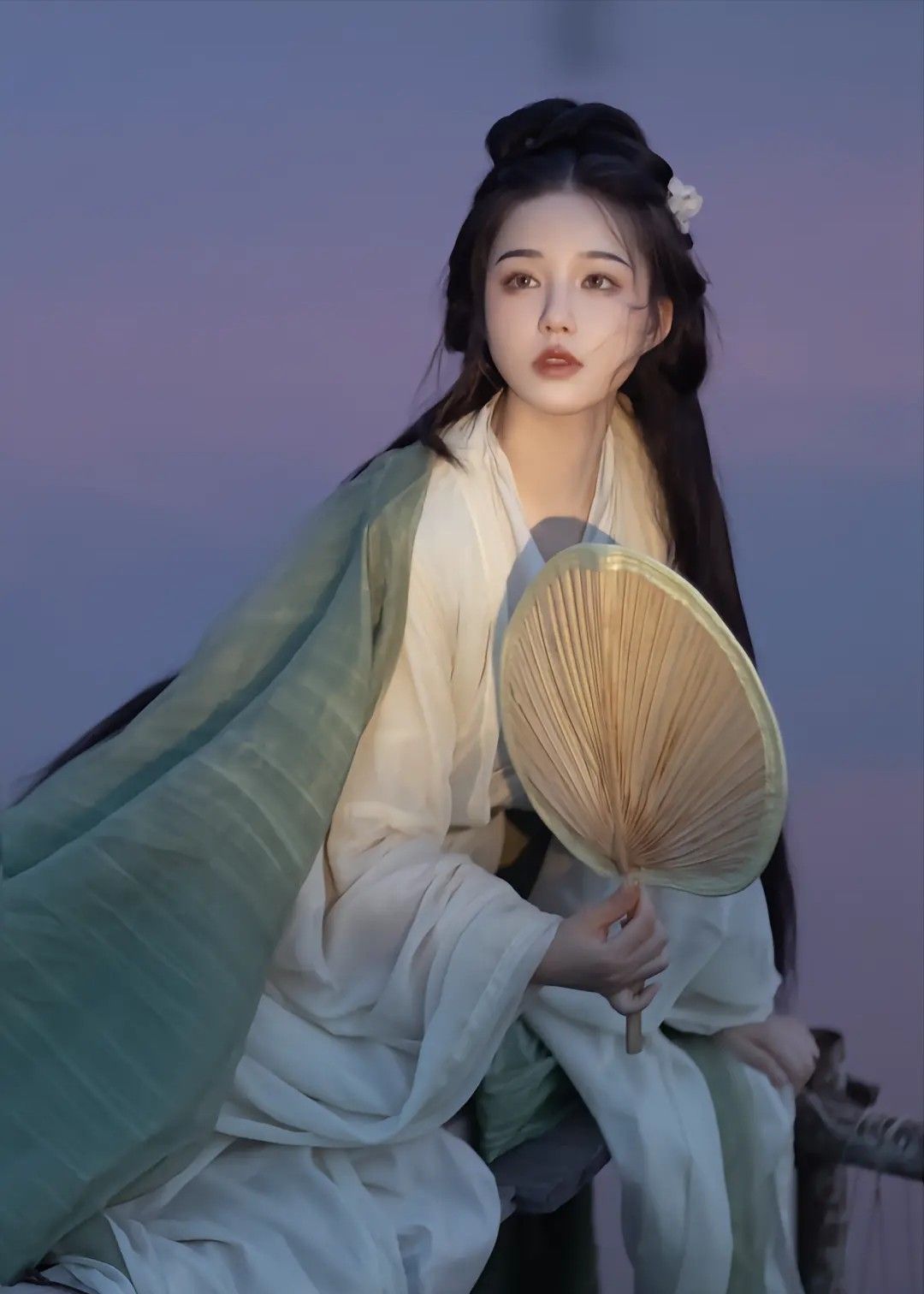 Summer Comfort for Little Girls in Traditional Hanfu Costumes Summer Comfort for Little Girls in Traditional Hanfu Costumes