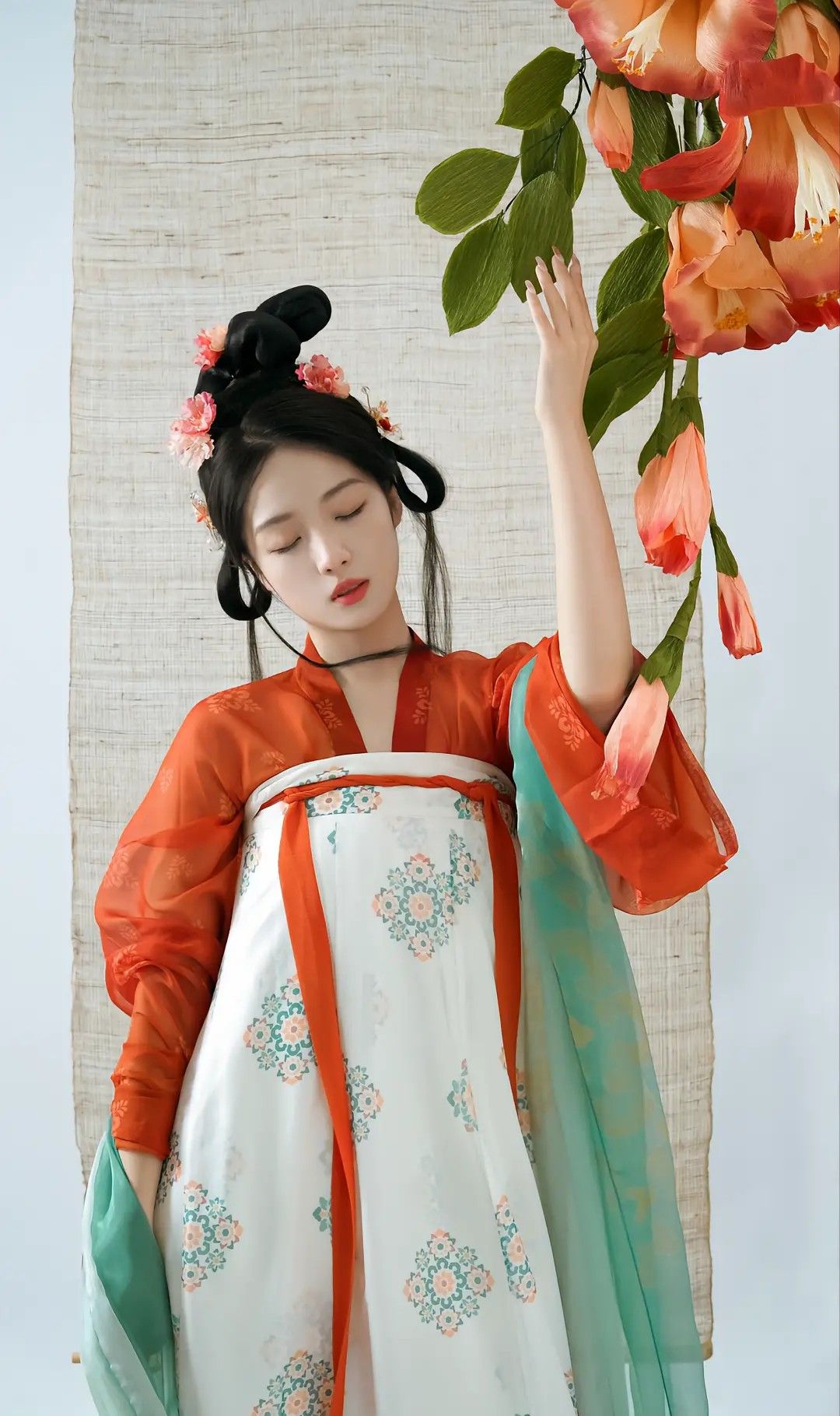 Original Hanfu Fashion:Exploring the Cultural Journey of Shilixiang Student Community Original Hanfu Fashion:Exploring the Cultural Journey of Shilixiang Student Community