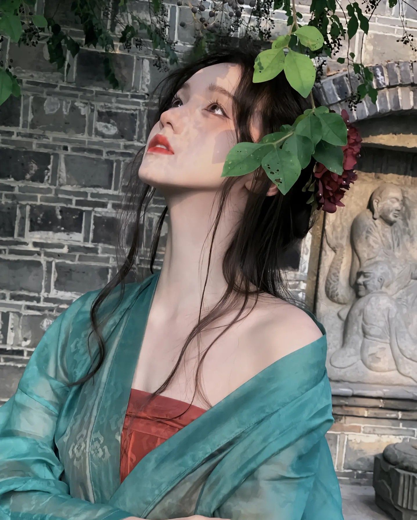 Purple Cloud Pavilion:The Splendor of Hanfu Fashion Purple Cloud Pavilion:The Splendor of Hanfu Fashion
