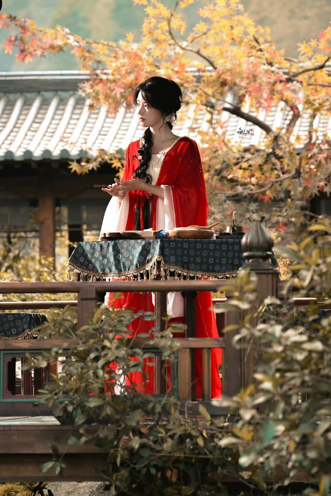 One-Piece Hanfu:The Essence of Traditional Chinese Clothing One-Piece Hanfu:The Essence of Traditional Chinese Clothing
