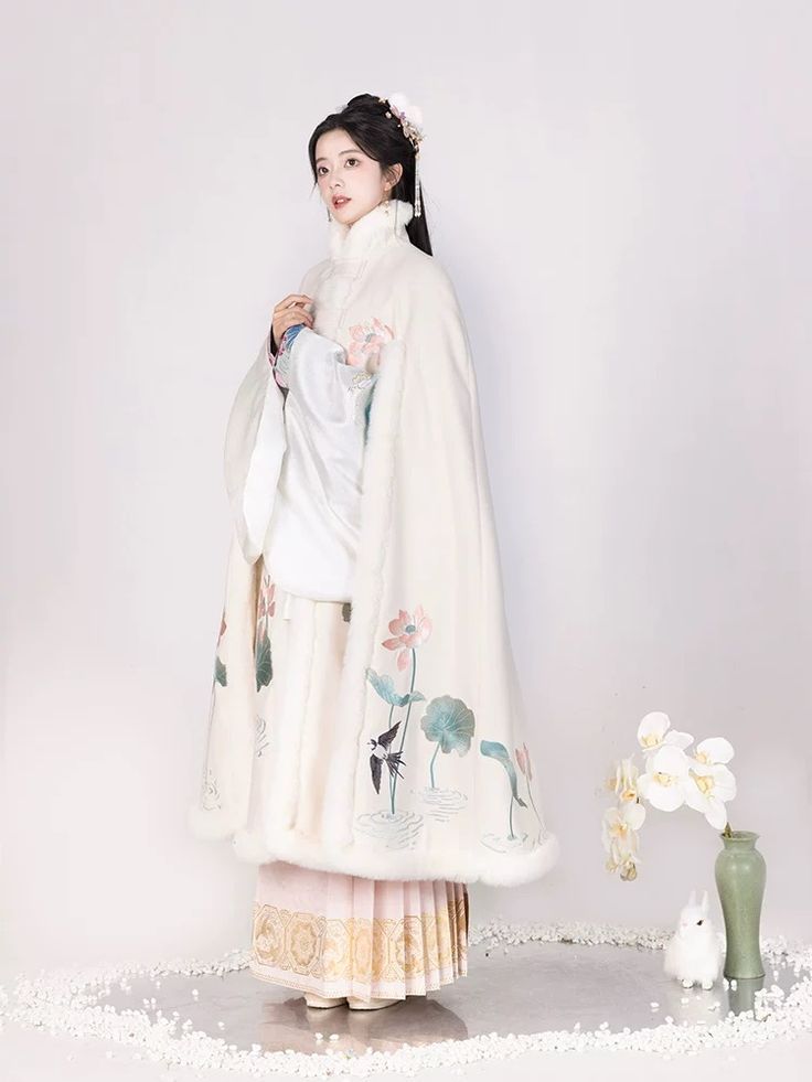 The Perfect Blend of Tradition and Fashion:Pairing Tops with Cheongsam-Style Skirts The Perfect Blend of Tradition and Fashion:Pairing Tops with Cheongsam-Style Skirts