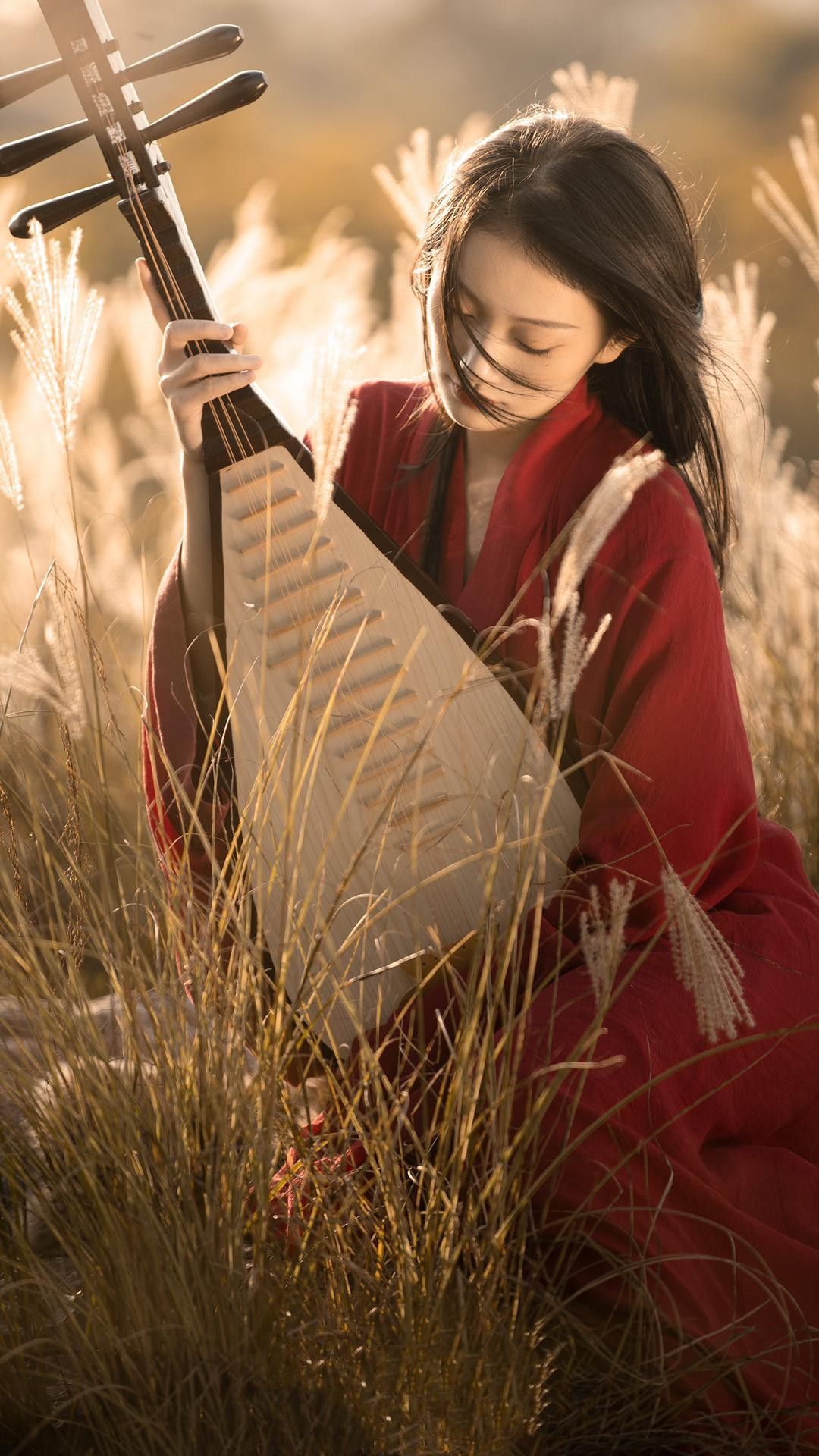 Traditional Chinese Style:The Charm of Horseface Skirt and Cheongsam Blending Traditional Chinese Style:The Charm of Horseface Skirt and Cheongsam Blending