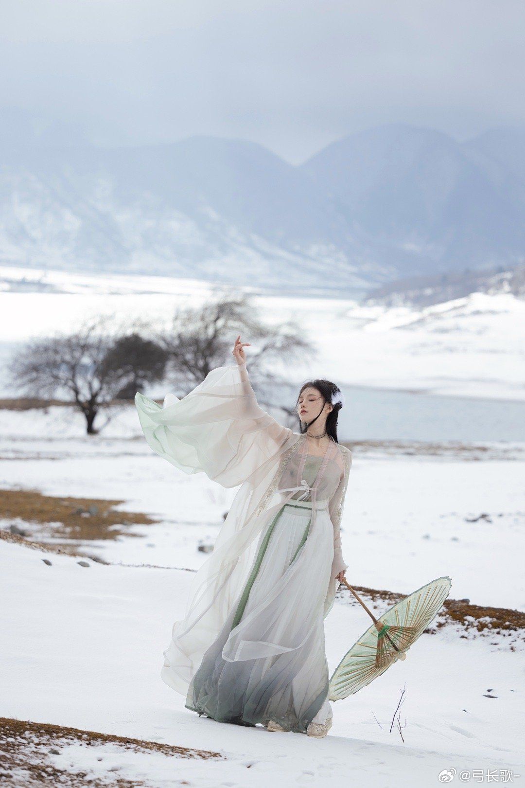 Elegant Womens Cheongsam and Wedding Gowns at Pin Yu Official Flagship Store Elegant Womens Cheongsam and Wedding Gowns at Pin Yu Official Flagship Store
