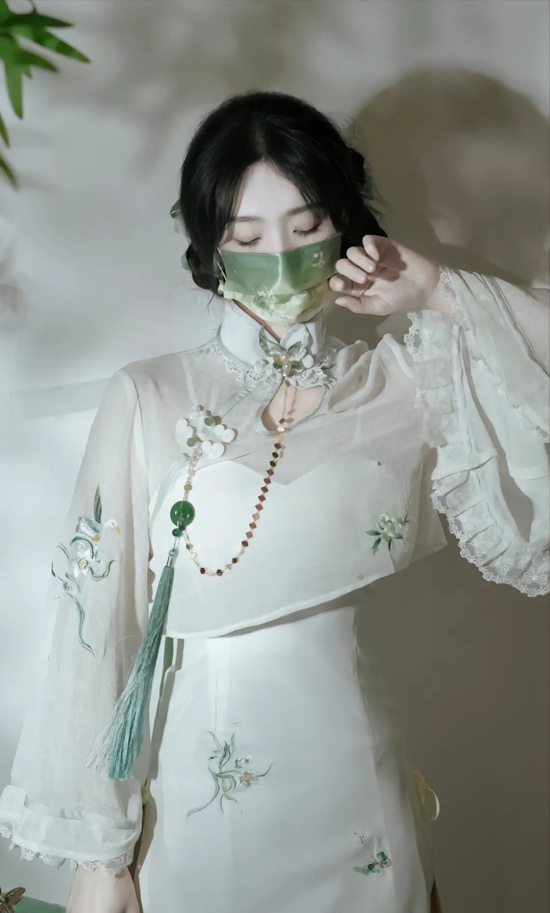 The Enchanting World of Hanfu:A Journey into the Immortal Bloom of彼岸花 The Enchanting World of Hanfu:A Journey into the Immortal Bloom of彼岸花